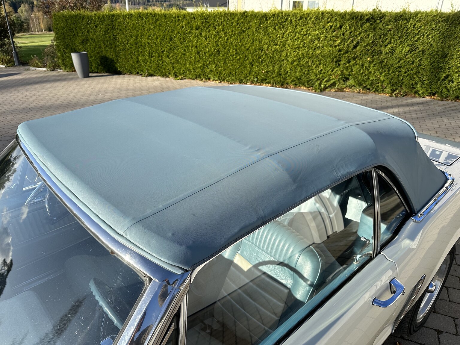 Exteriörbild på 1966 Ford Mustang Convertible