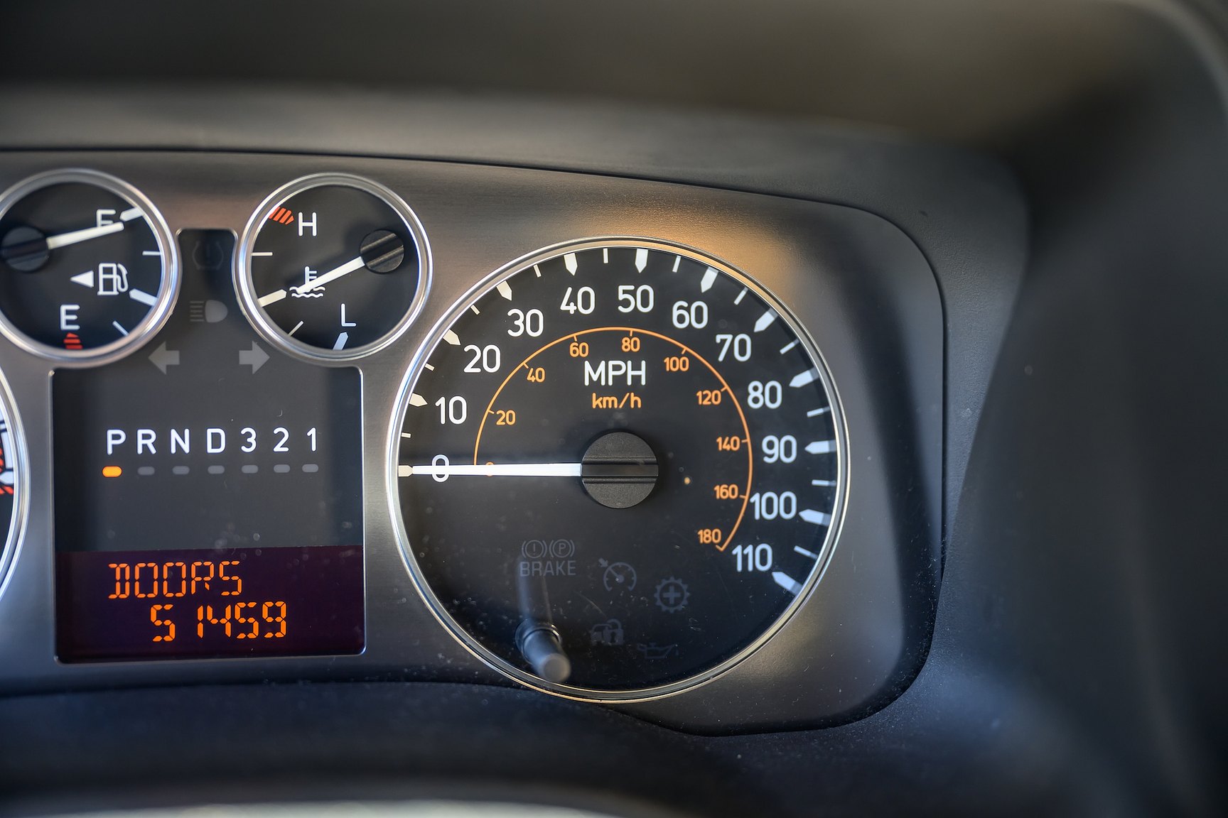 Interior image of 2006 Hummer H3