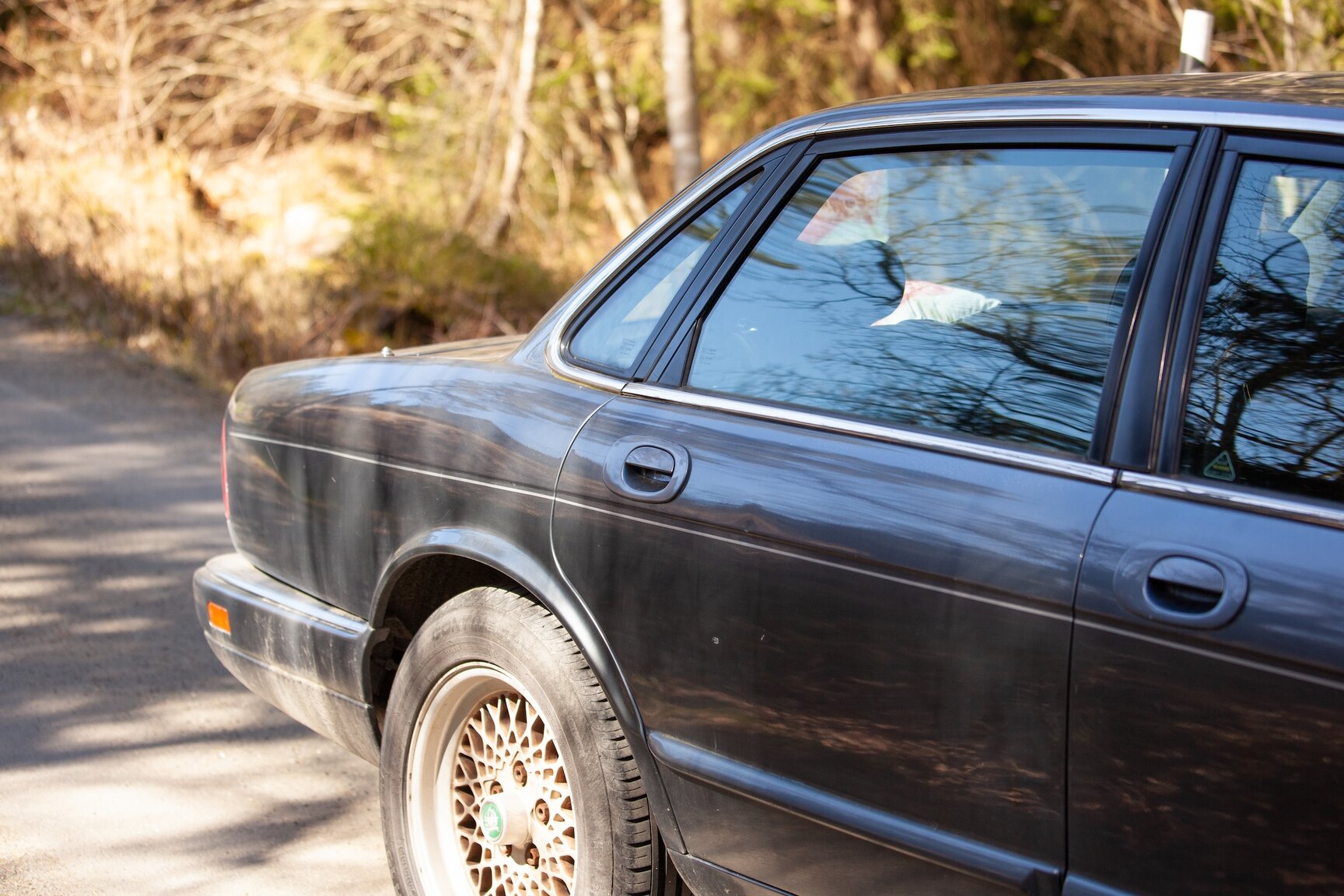 Exterior image of 1997 Jaguar XJ6 3.2