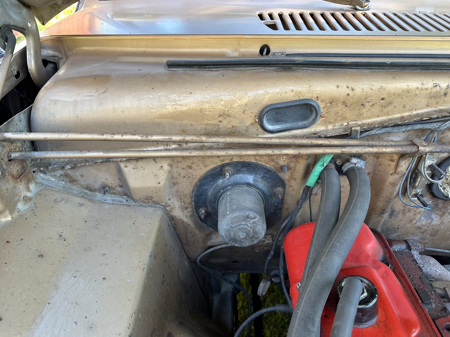 1966 Plymouth Valiant 100 2-door Sedan, Mekanik