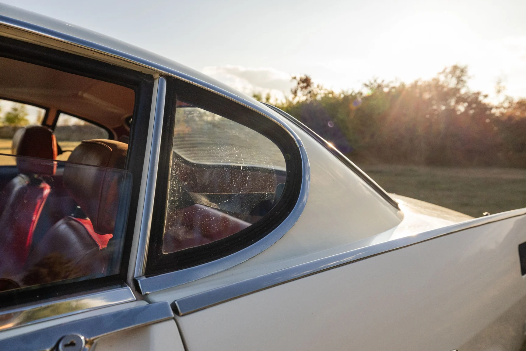 Exterior image of 1970 Volvo 1800E (52)