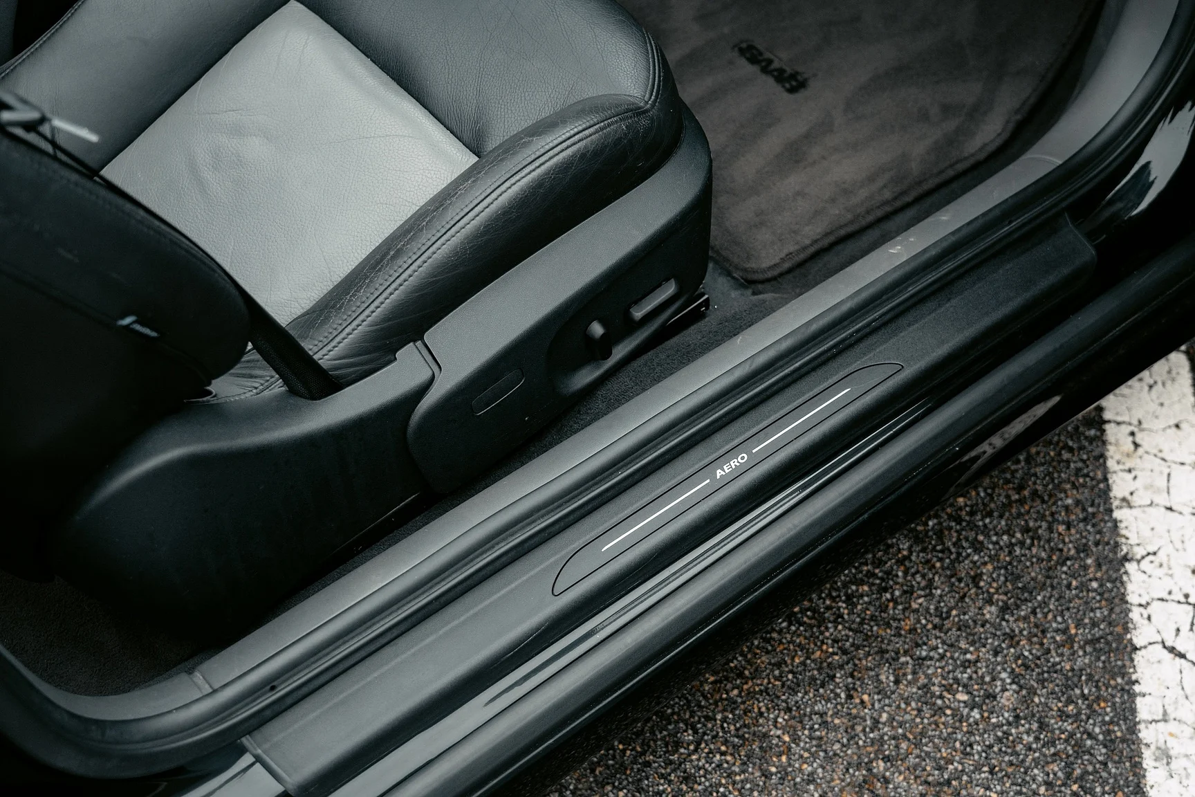 Interior image of 2004 SAAB 9-3 Aero 2.0T Cabriolet (31)