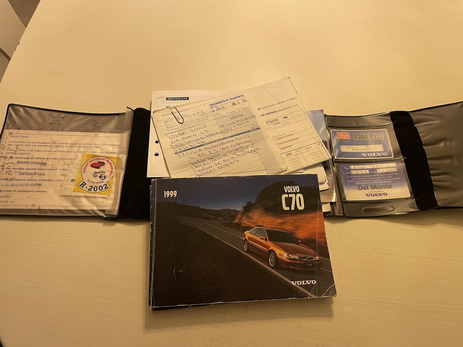 Documentation for 1999 Volvo C70 2.5 T Manuell