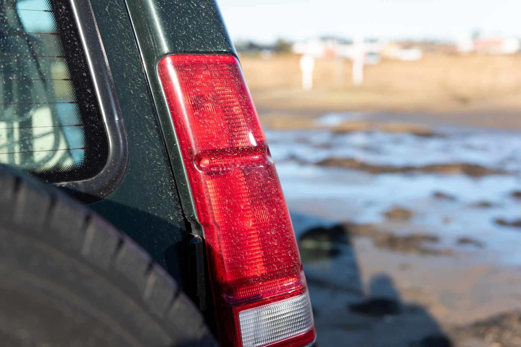 Exterior image of 1999 Land Rover Discovery 4.0 V8