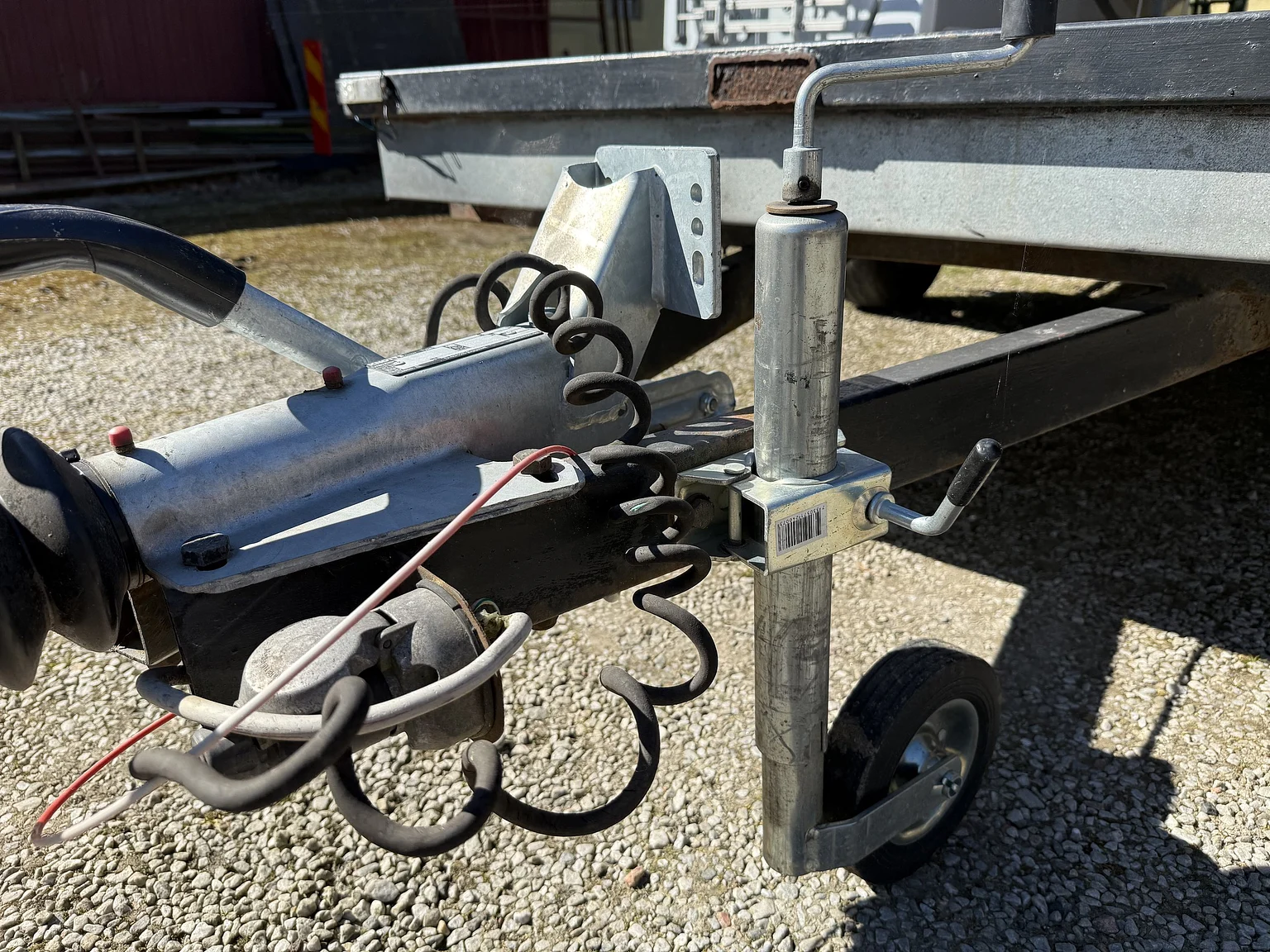 Exterior image of 1981 Farsbo Bilsläp (12)