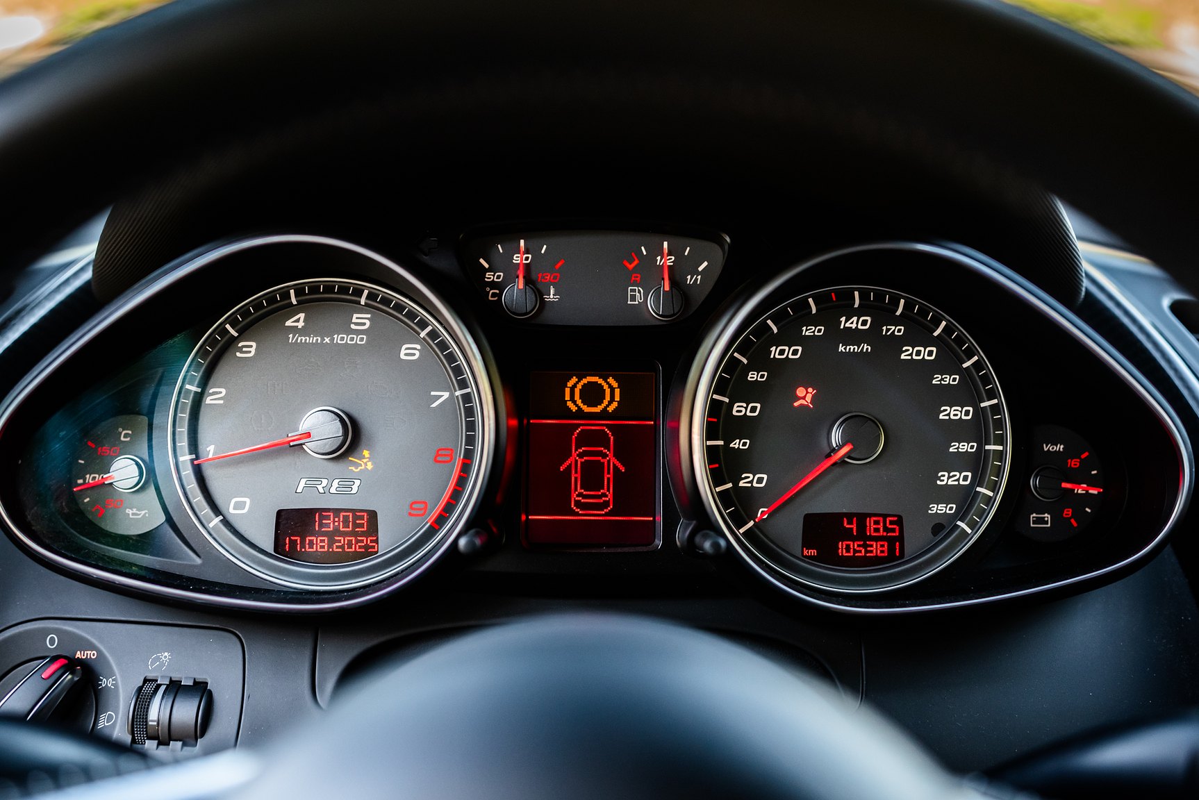 Interior image of 2008 Audi R8 4.2 V8 Turbo Manuell