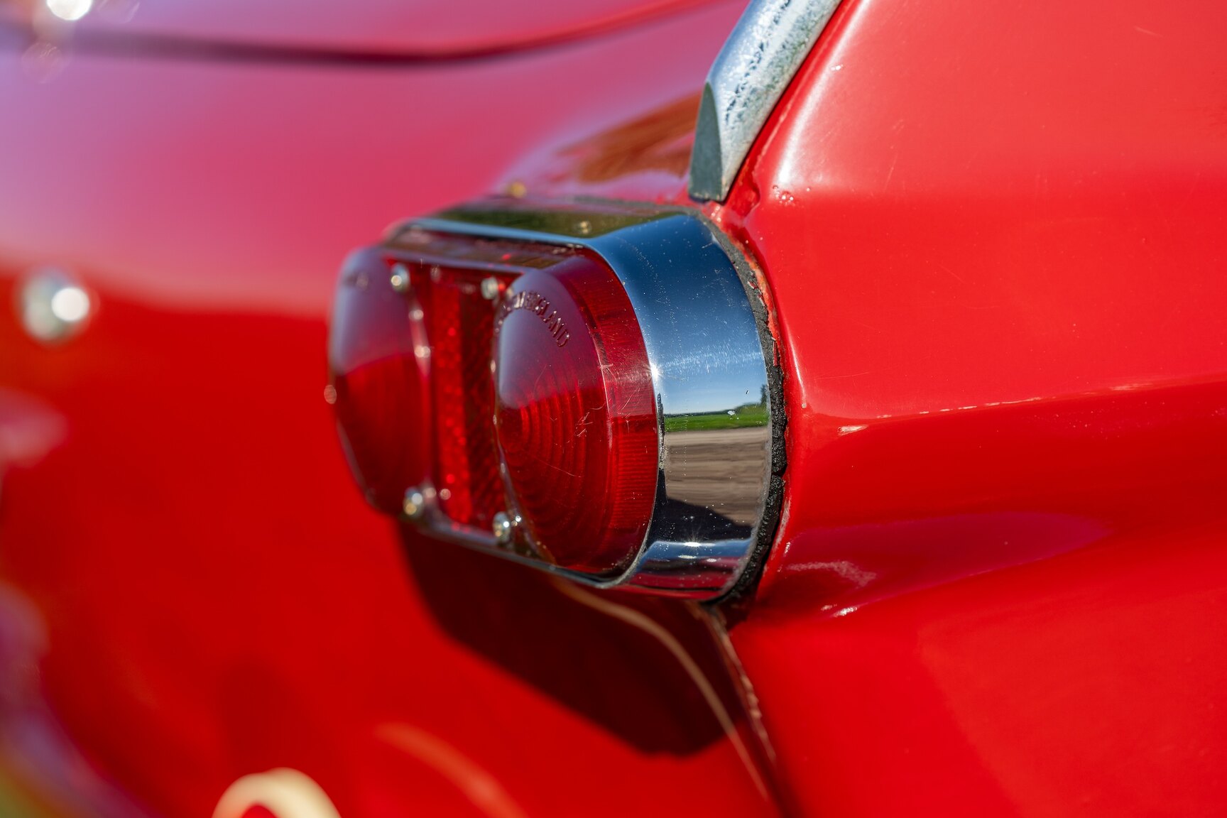 Exterior image of 1961 Volvo P1800