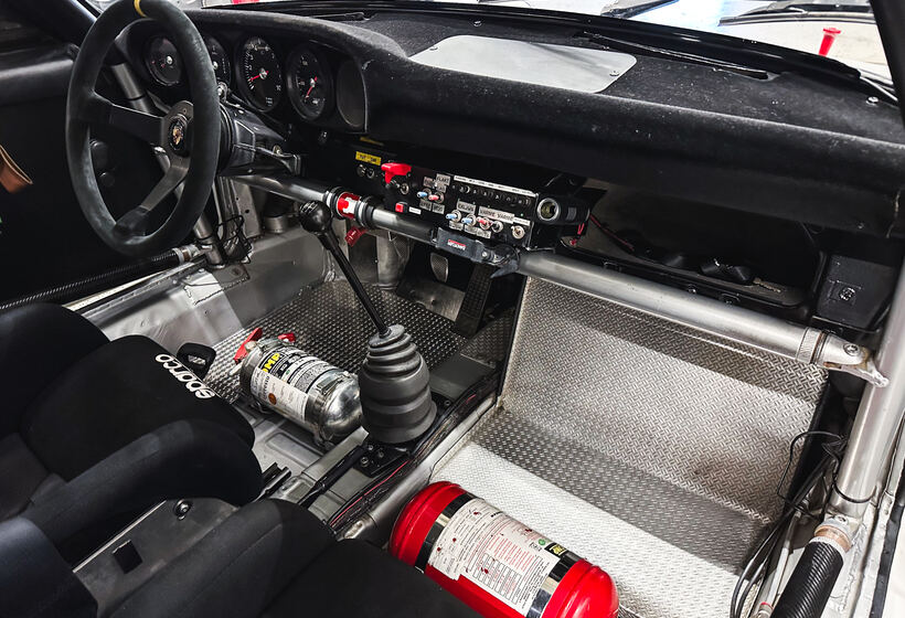 1971 Porsche 911 RSR Tribute DFR581 - Interior - 30 - Bidders Highway ...