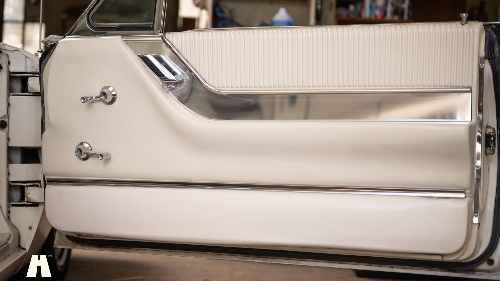 Innenraumfoto von 1964 Ford Thunderbird 6.4 HT (75)