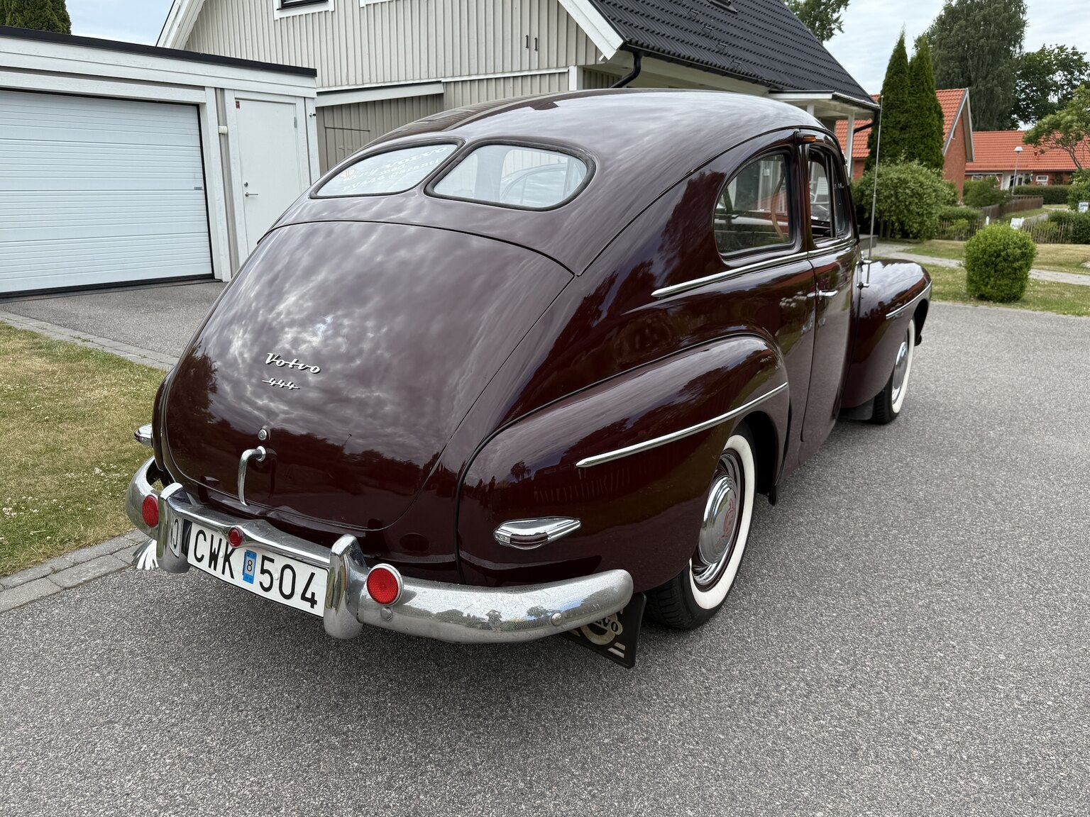 Exterior image of 1953 Volvo PV 444 ES