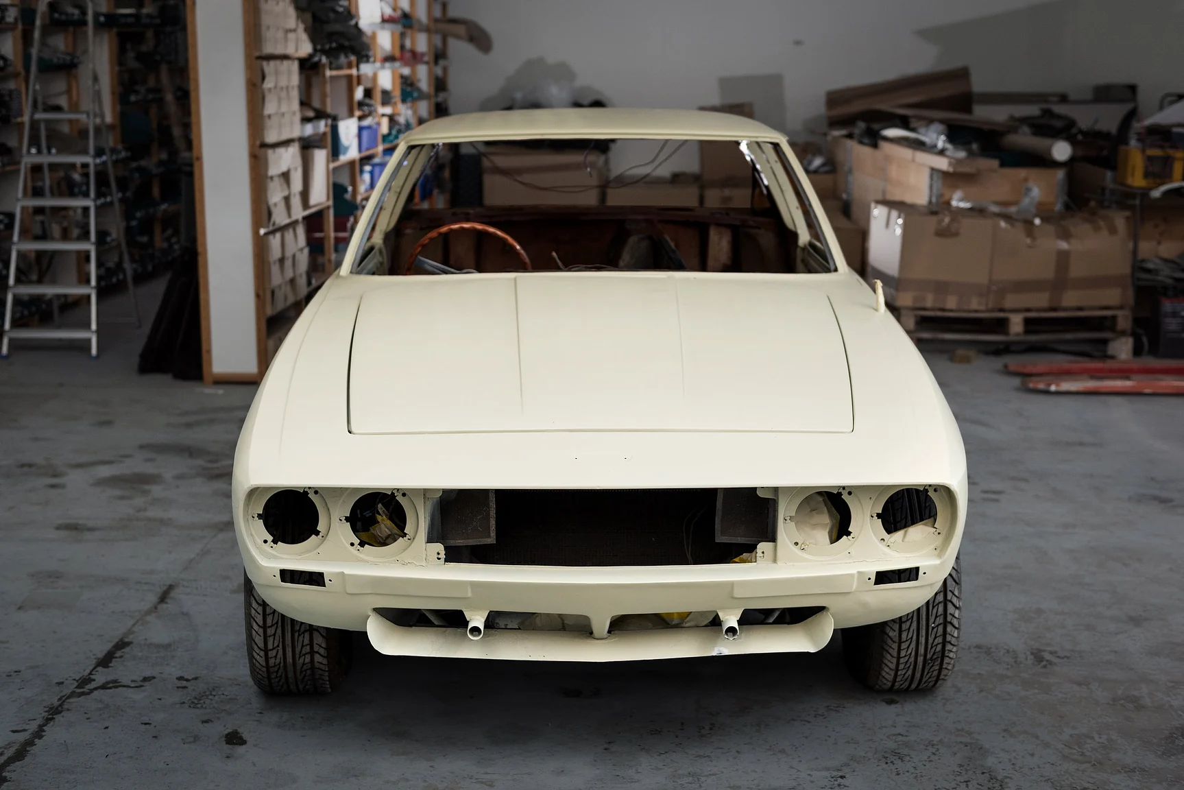 Exteriörbild på 1968 Jensen Interceptor (5)