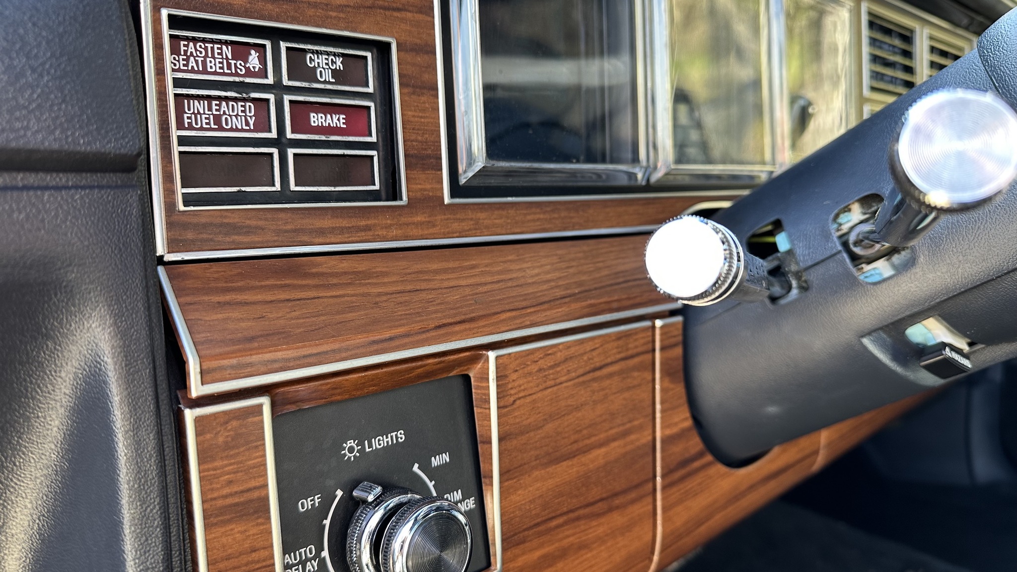 Interior image of 1988 Lincoln Town Car
