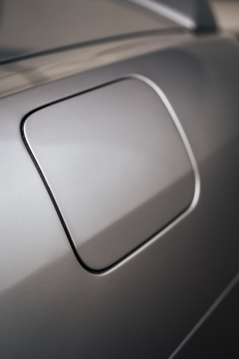 Exterior image of 2000 Honda S2000 AP1