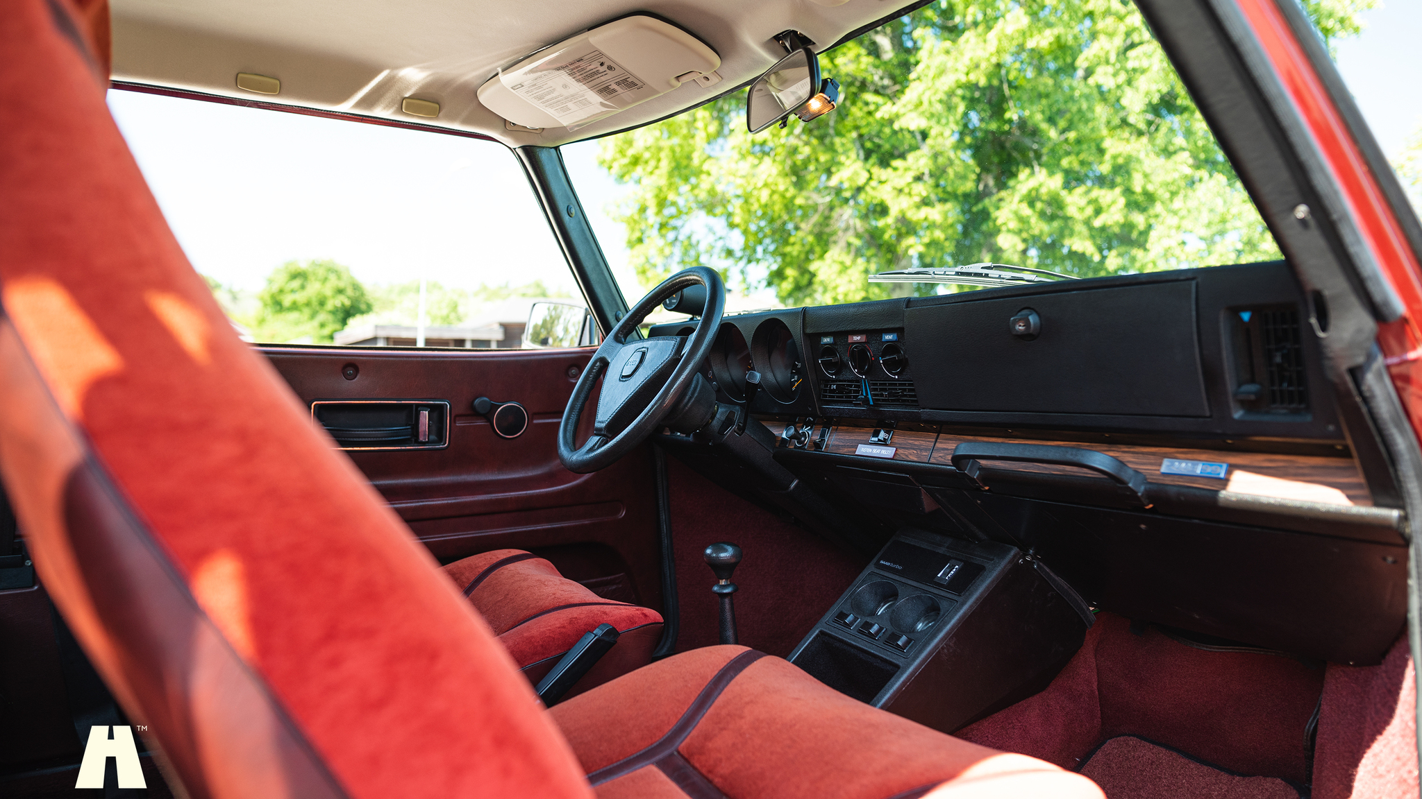 Interior image of 1980 Saab 99 Turbo unikum