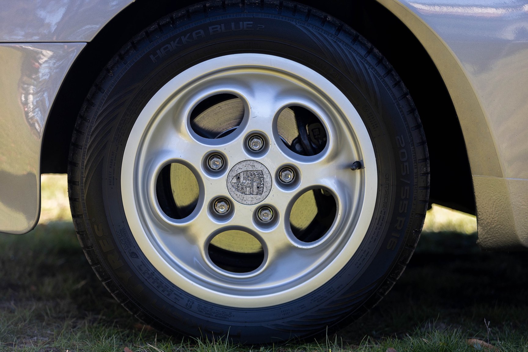 Aussenfoto 1987 Porsche 944 Targa