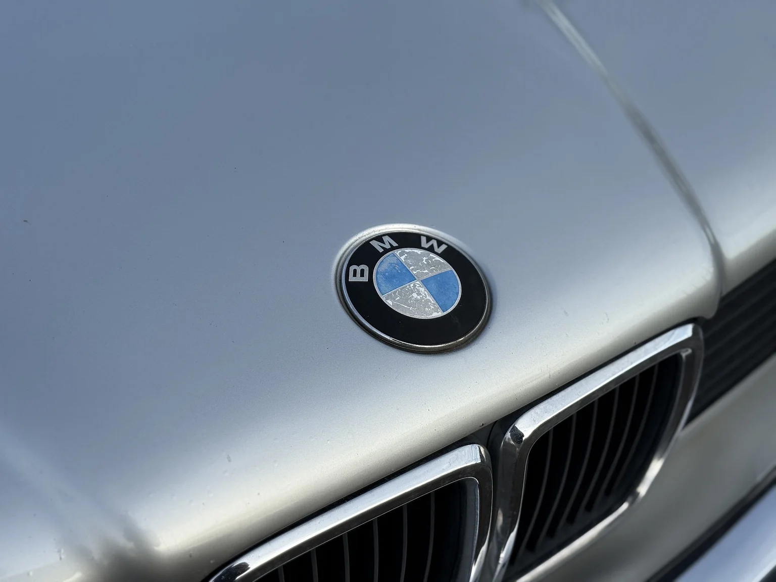 Exteriörbild på 1992 BMW 730iA (34)