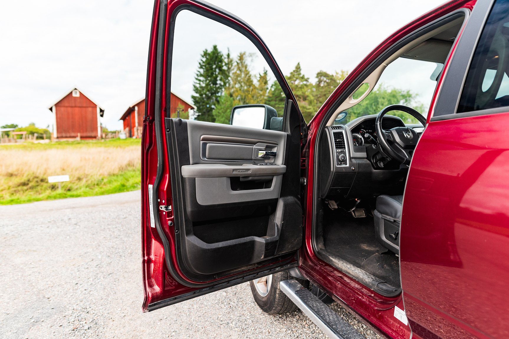 Interior image of 2019 Dodge Ram 1500 Classic Crew Cab 5.7 V8 HEMI 