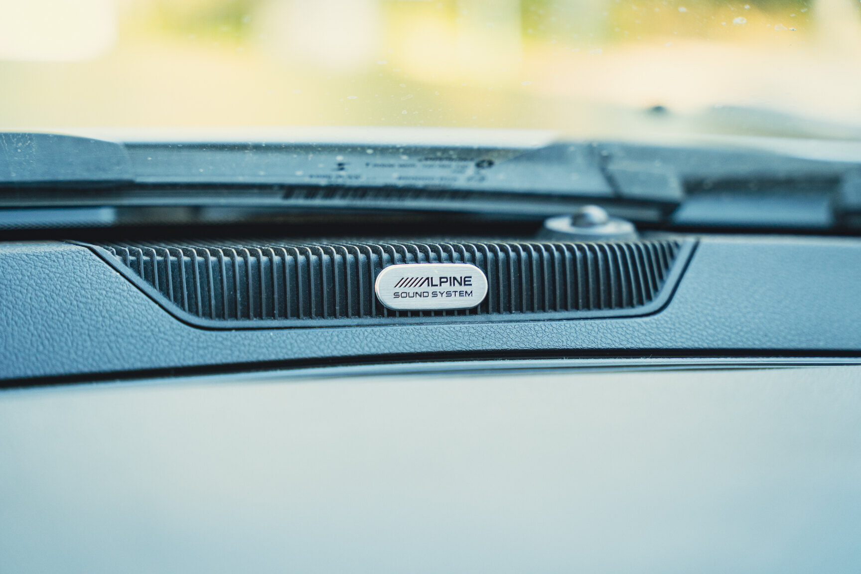 Interiörbild 2017 Dodge Ram 1500 AEV (37)