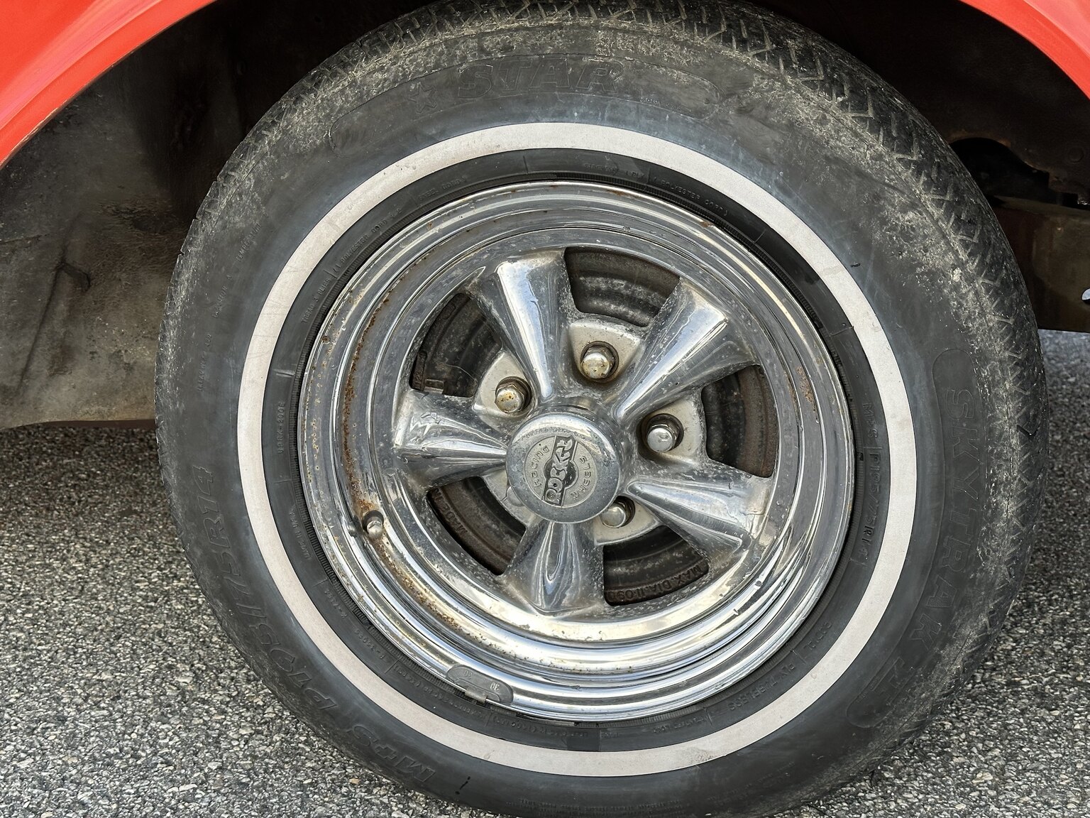 Exteriörbild på 1957 Chevrolet Bel Air (19)