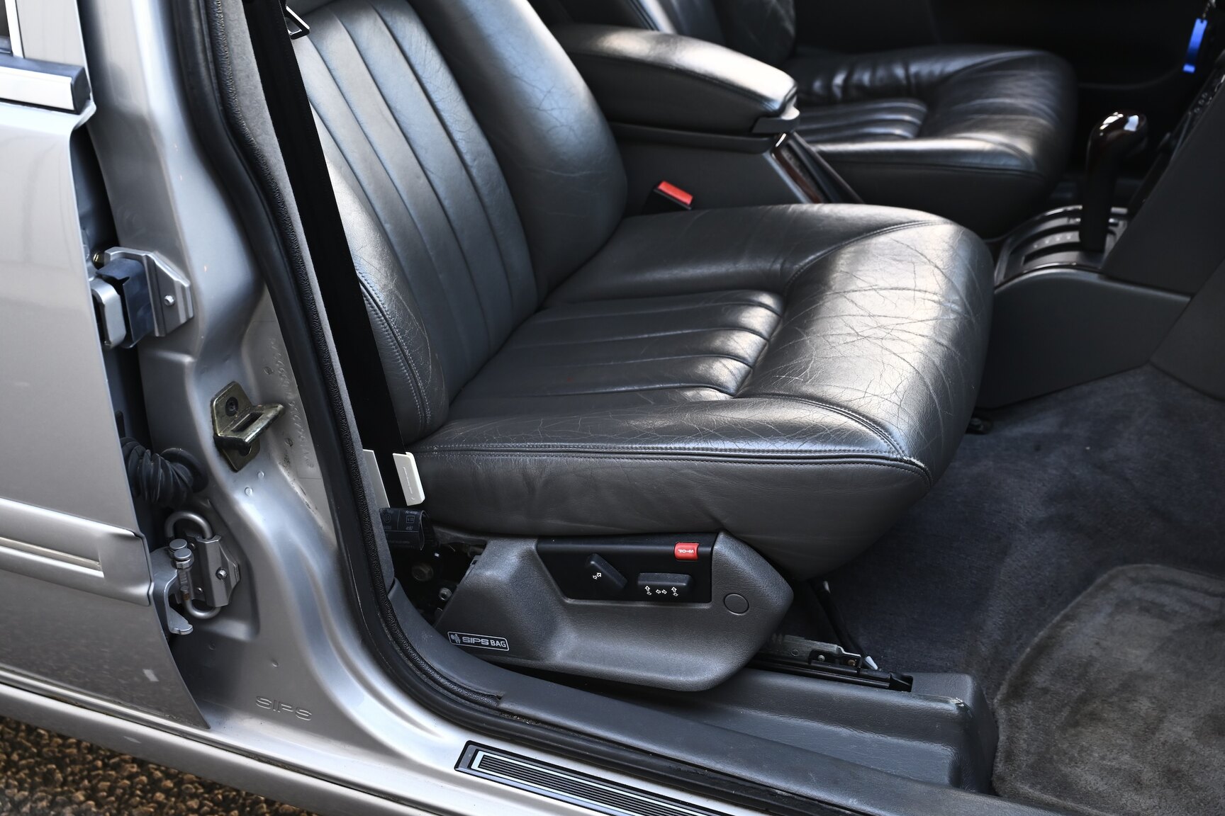 Interior image of 1996 VOLVO 960 Executive