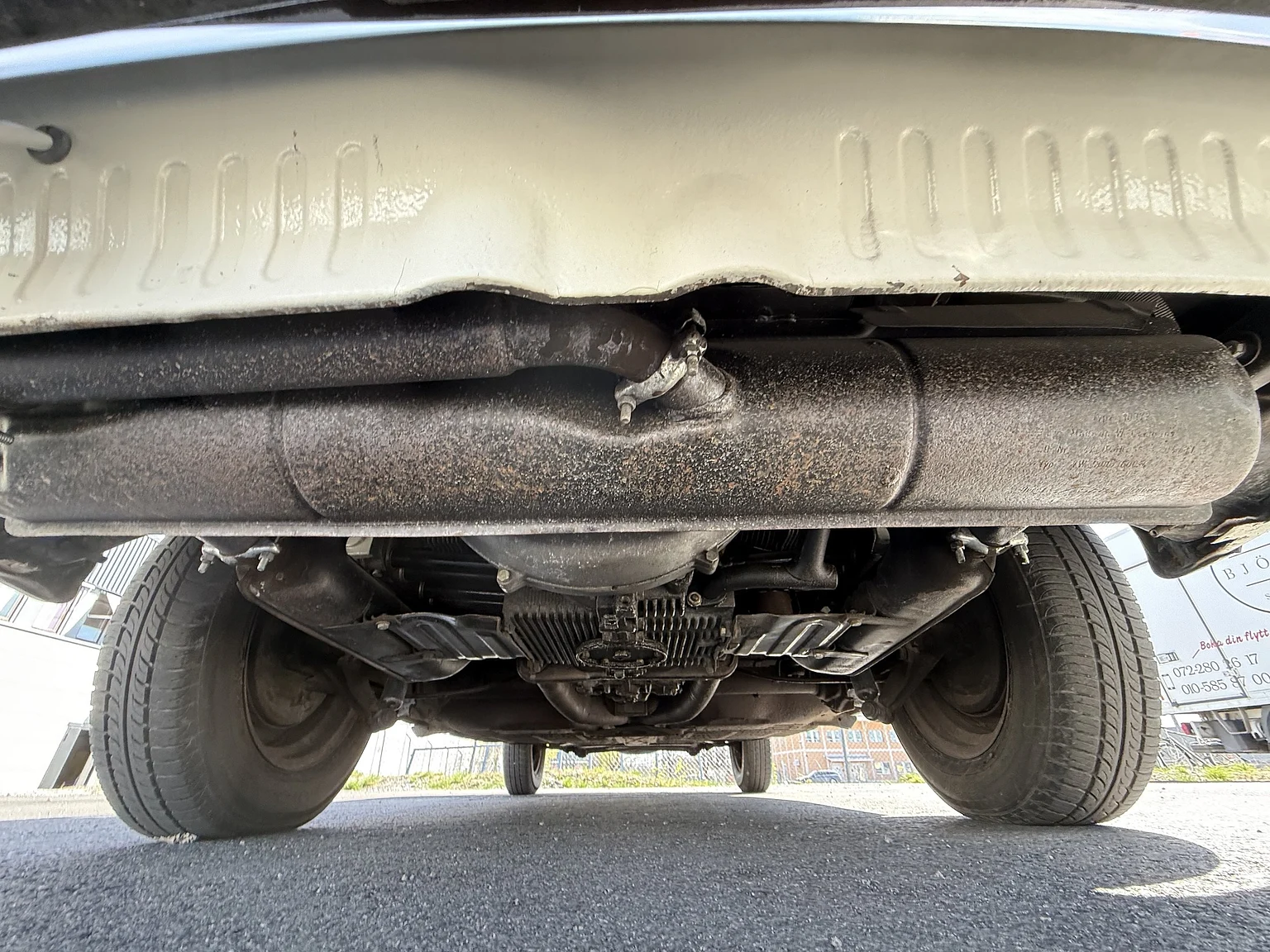 Image of 1965 Volkswagen 1500 Limousine 311 Notchback mechanics (48)