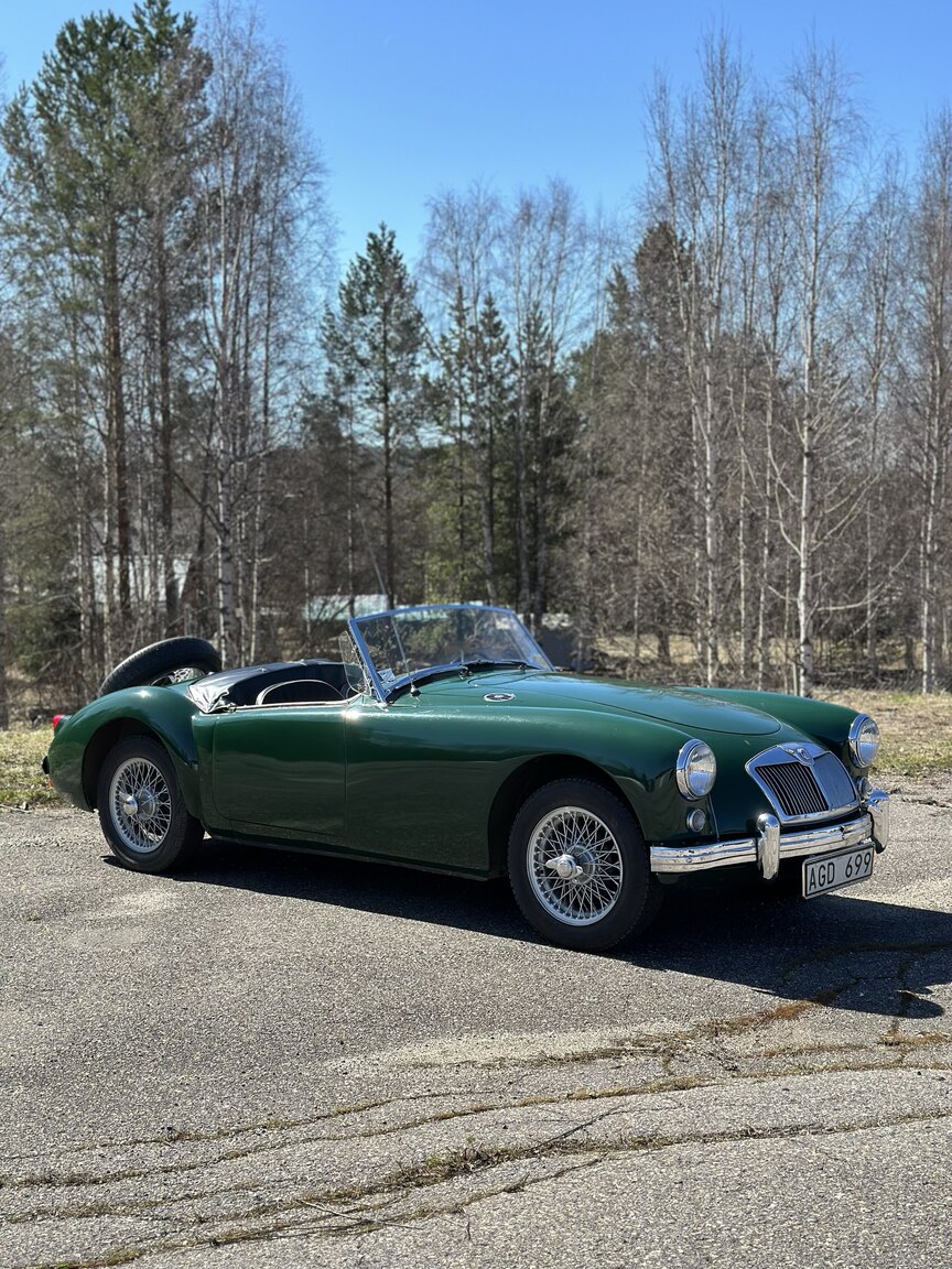 Exteriörbild på 1957 MGA Roadster (1)