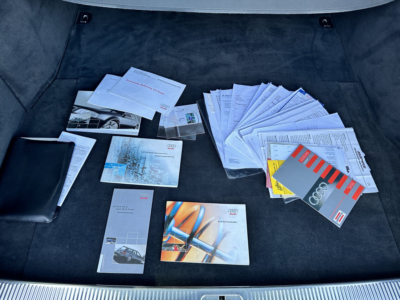 Documentation for 2003  Audi RS6 C5