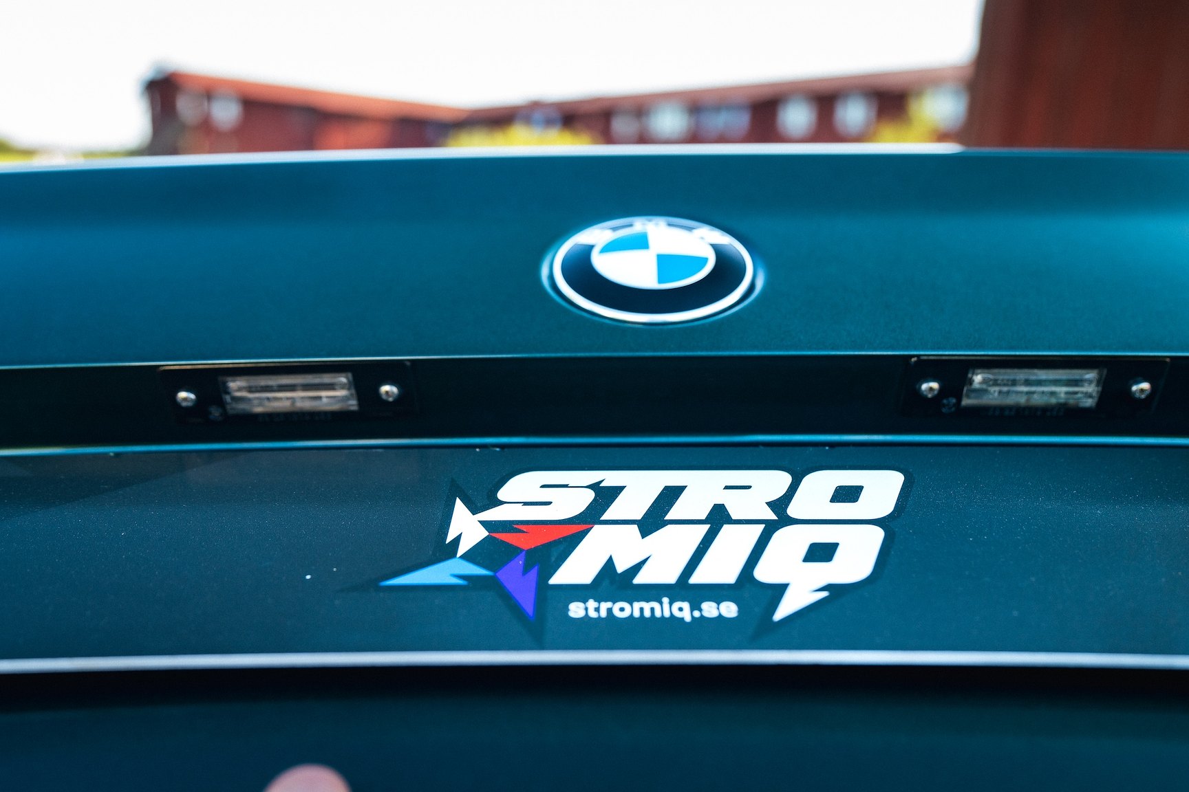 Exterior image of 1993 BMW 525 tds "No Reserve Auction"