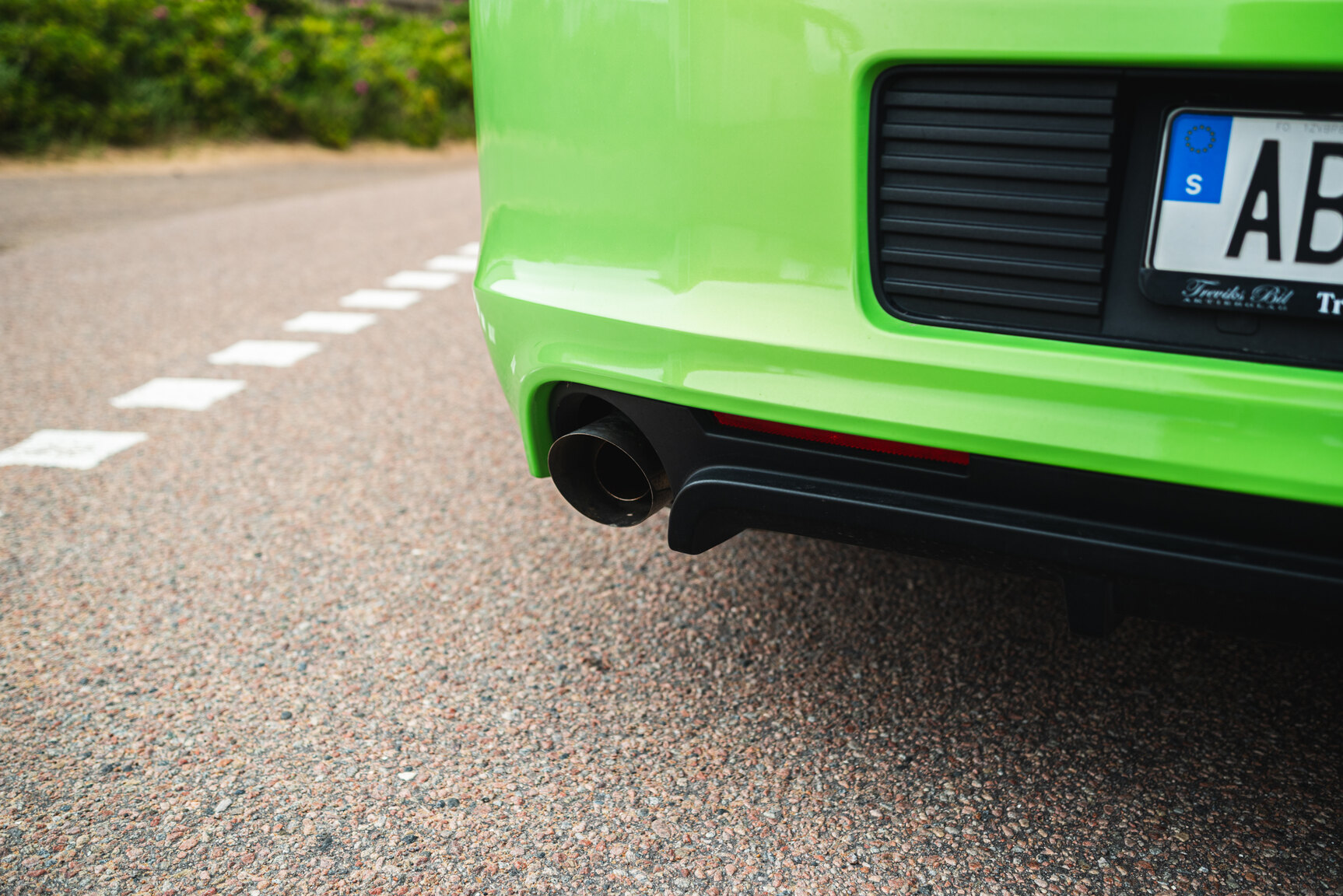 Exterior image of 2013 Ford Mustang Boss 302
