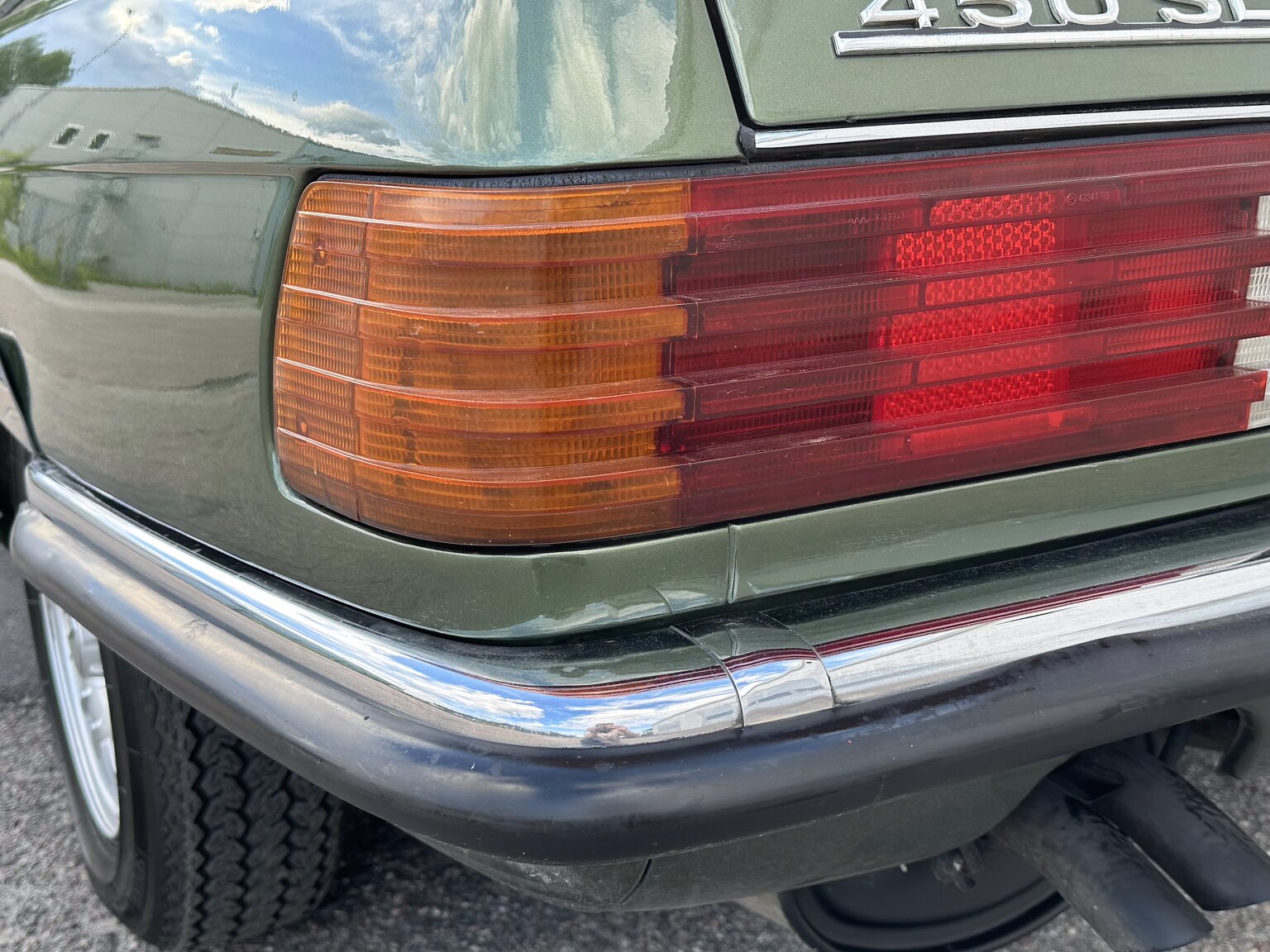 Aussenfoto 1974 Mercedes Benz 450 SLC