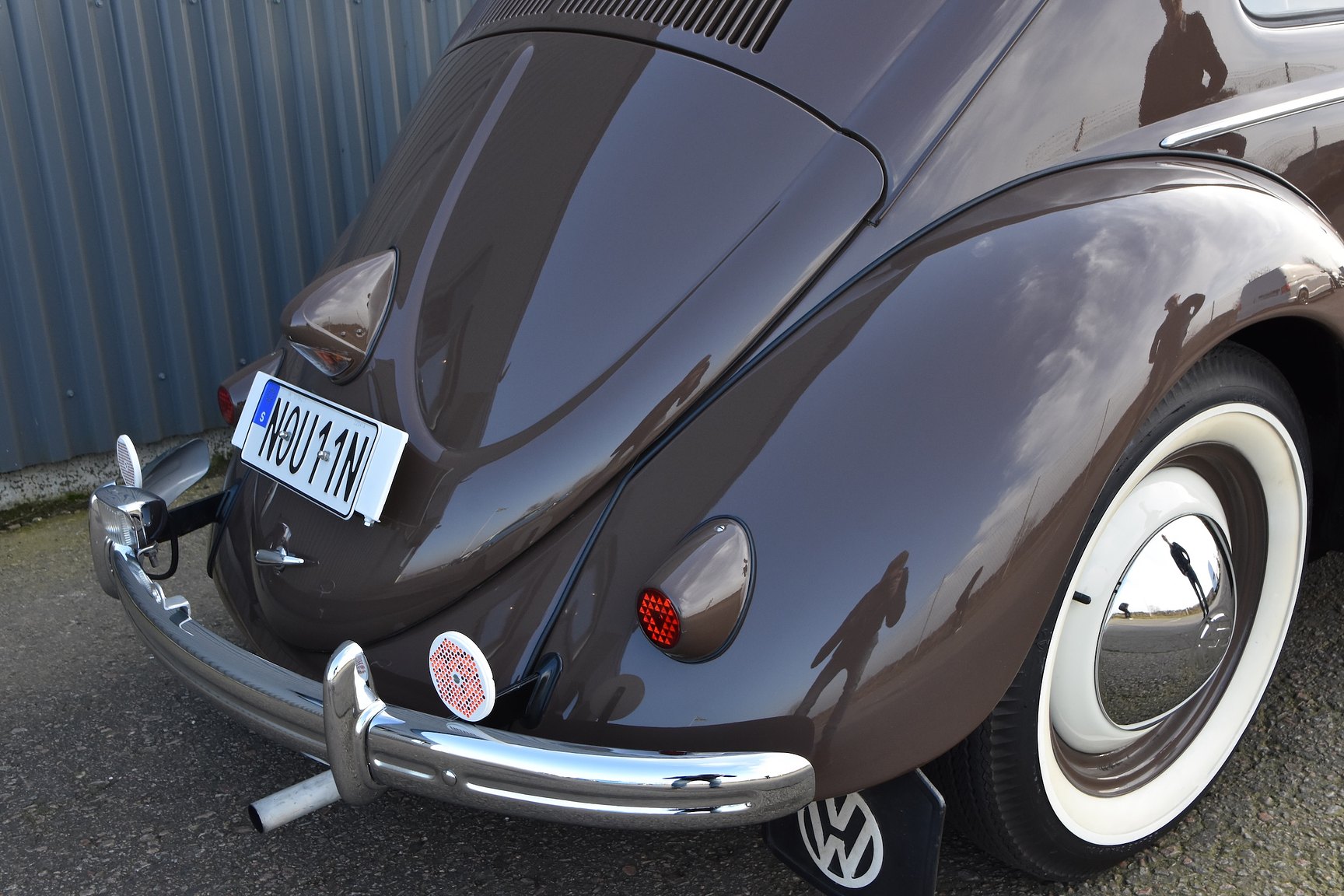 Exterior image of 1950 Volkswagen 1100 1.1 