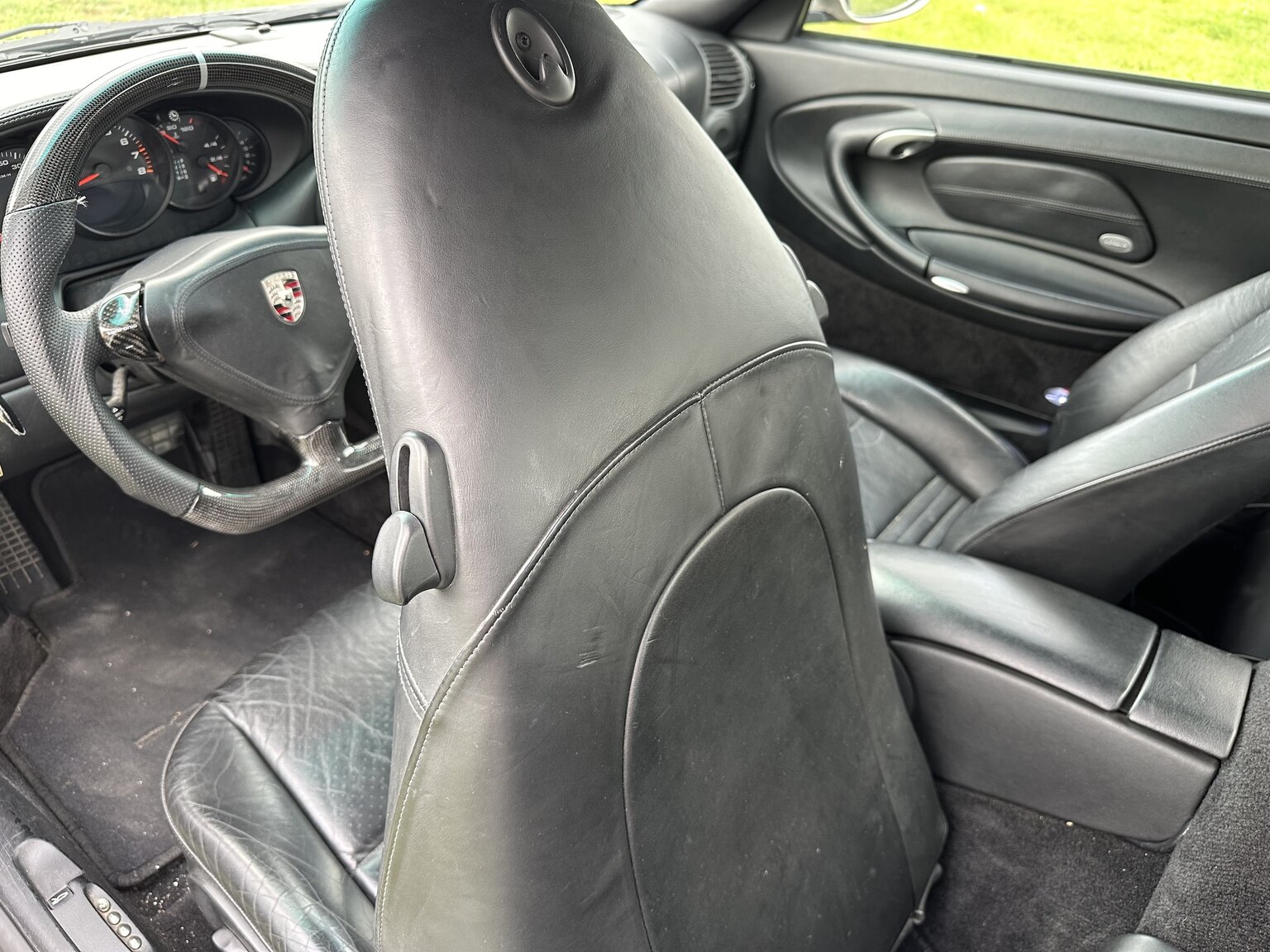 Interior image of 2002 Porsche 996 Turbo