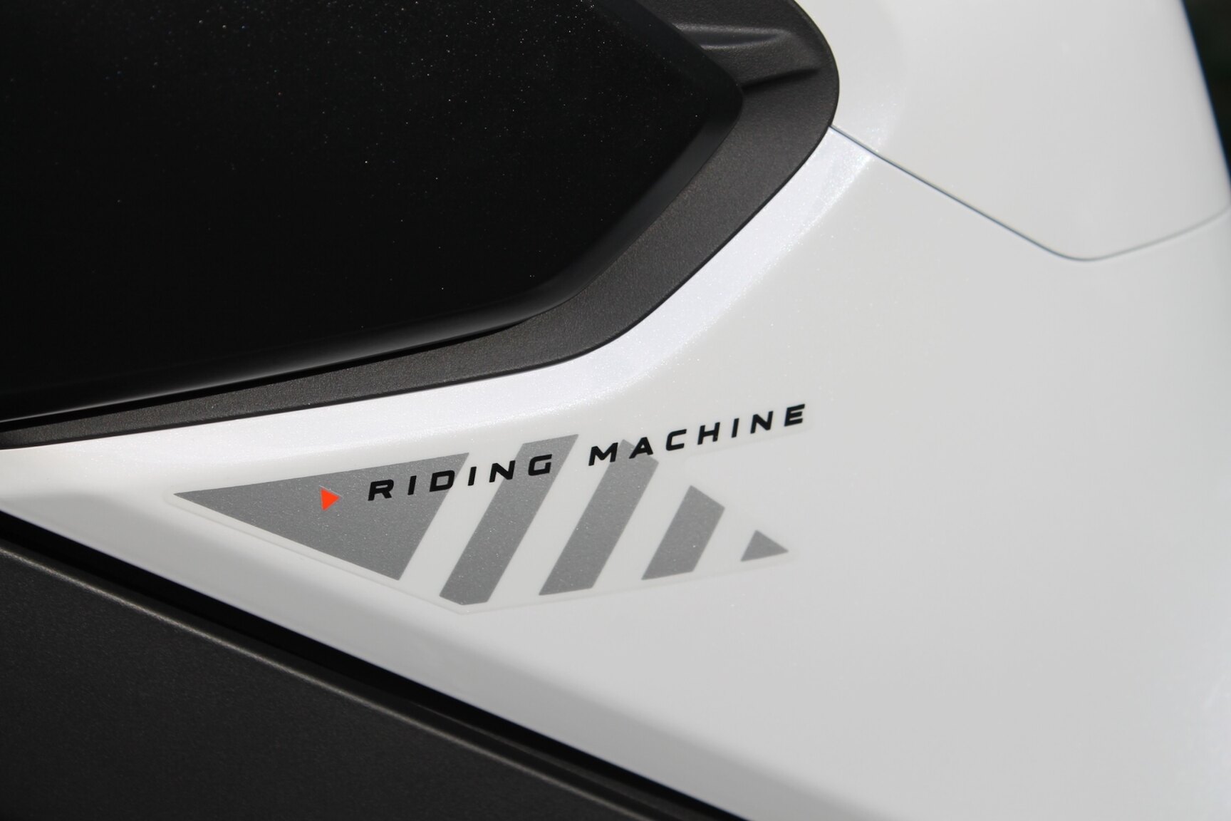 Exterior image of 2023 CFMOTO 800NK