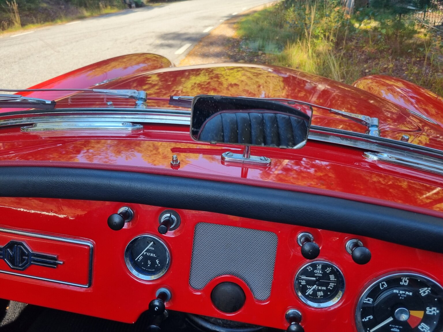 Innenraumfoto von 1956 MG MGA 1500