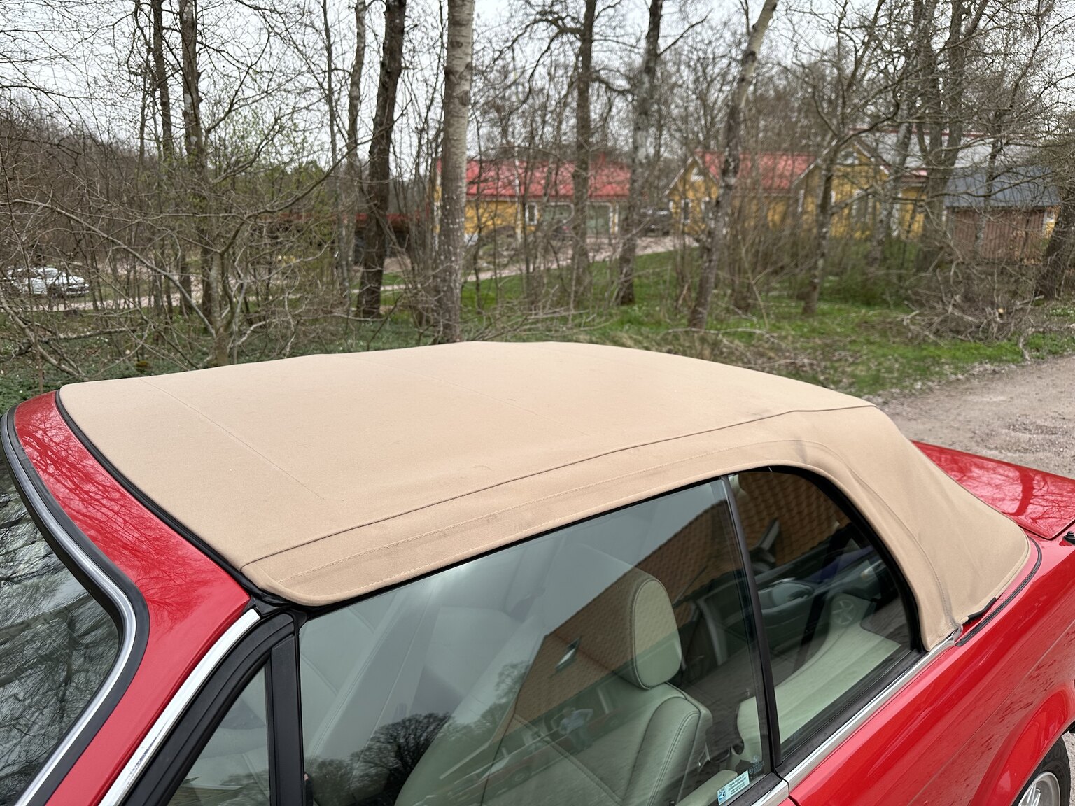 Exterior image of 1987 BMW 325i Convertible (6)