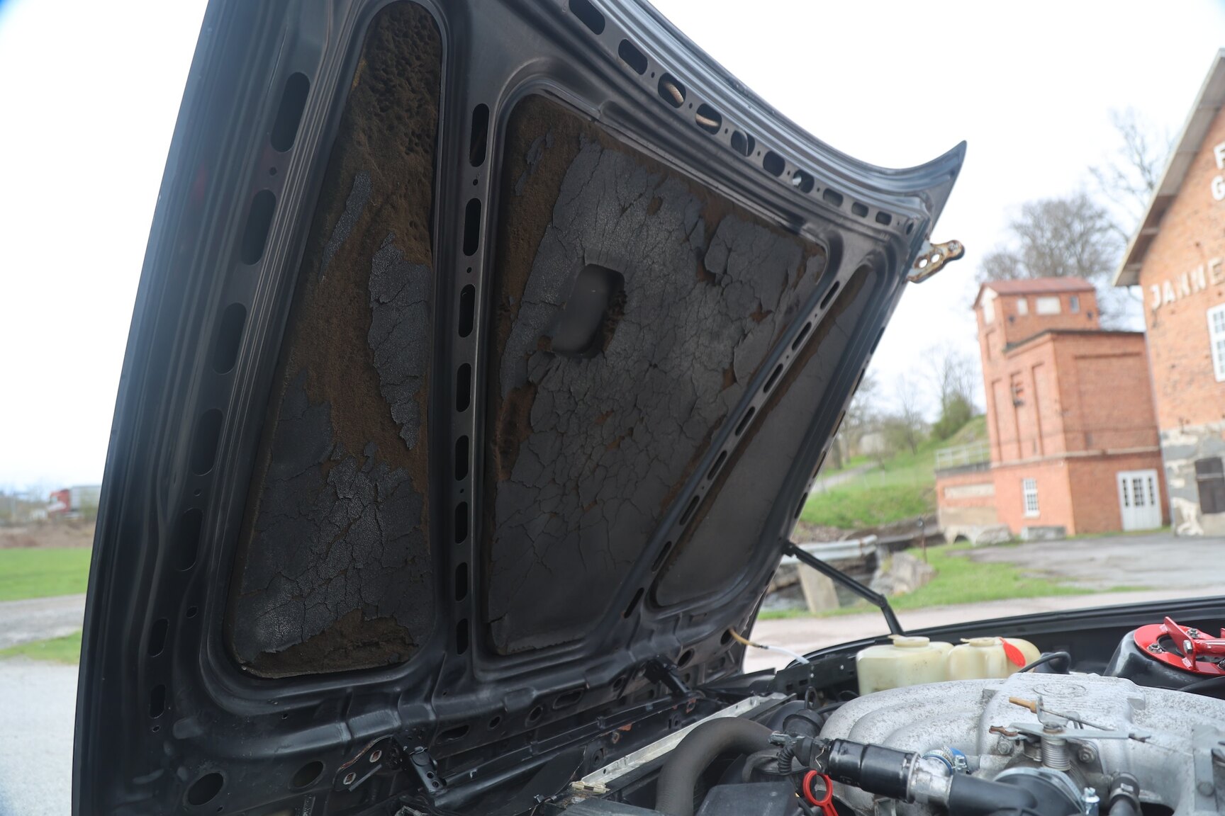 Image of 1989 BMW 325i mechanics