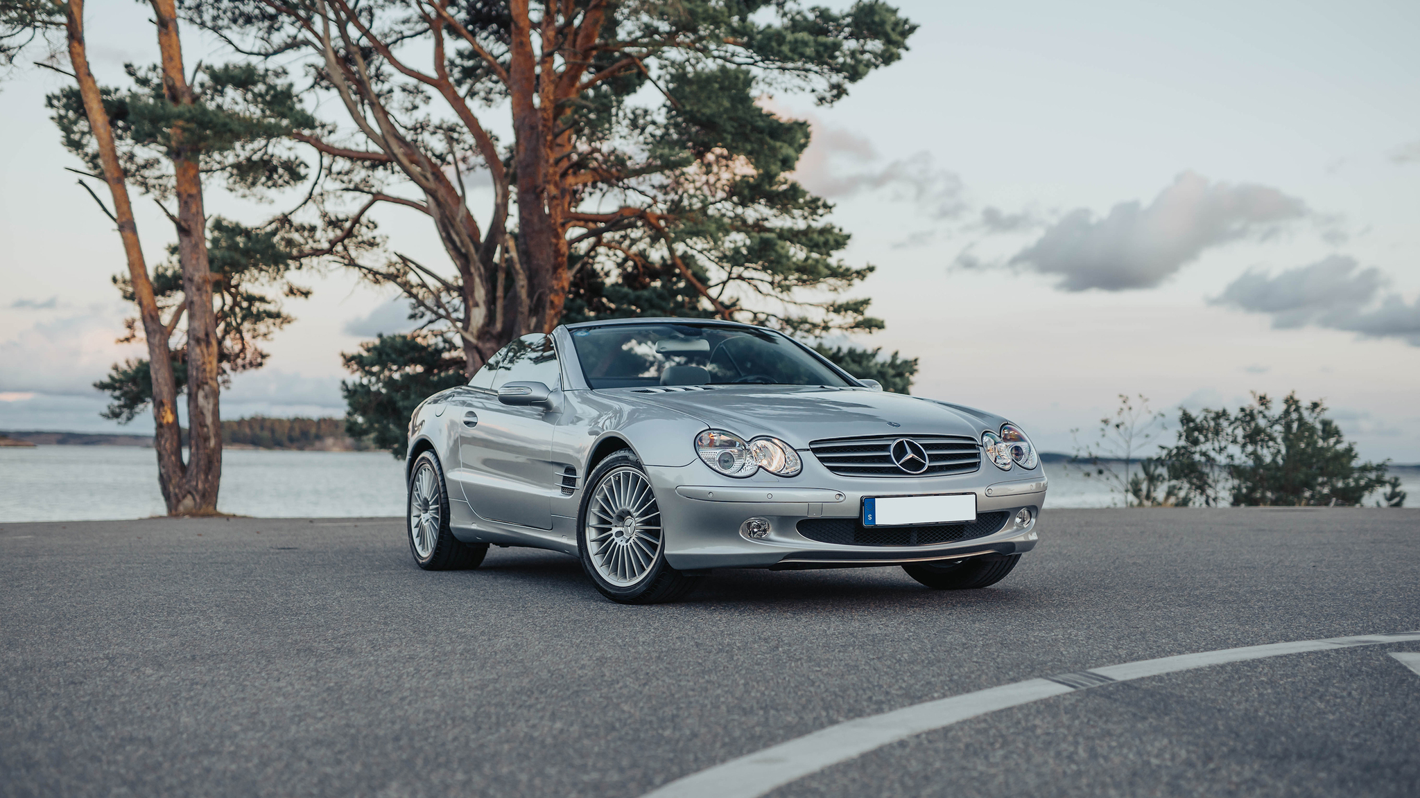 Exteriörbild på 2006 Mercedes Benz SL350 (10)