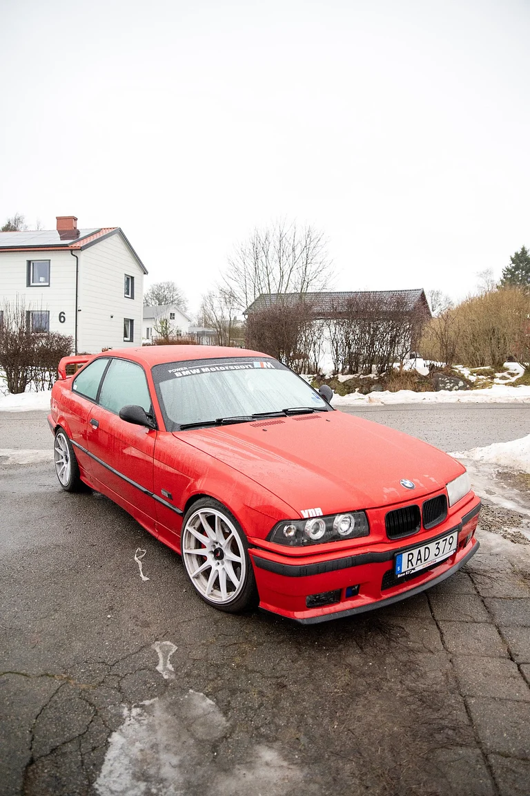Aussenfoto 1992 BMW 325i Turbo (8)