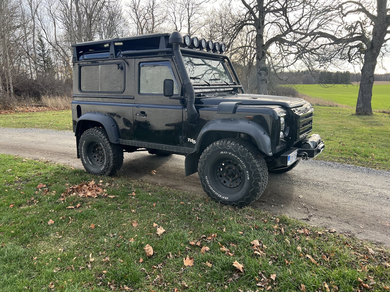 Exteriörbild på 2002 Land Rover Defender 90 2.5 Td5
