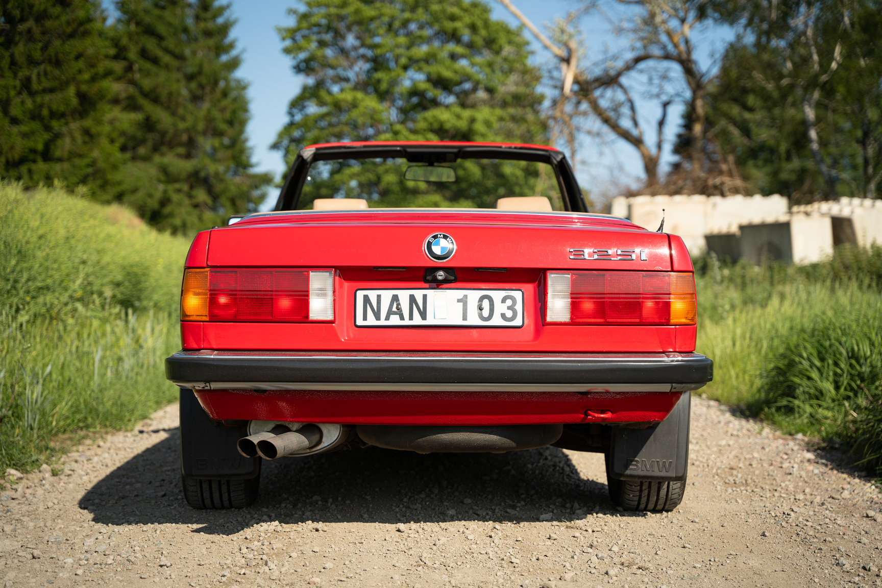 Exteriörbild på 1988 BMW 325 Cabriolet (E30)