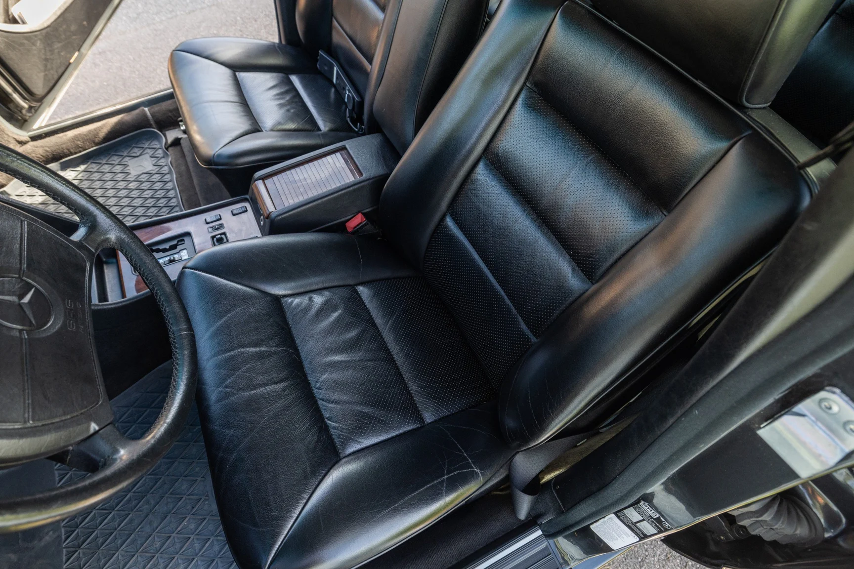 Innenraumfoto von 1989 Mercedes-Benz 560 SEL (35)