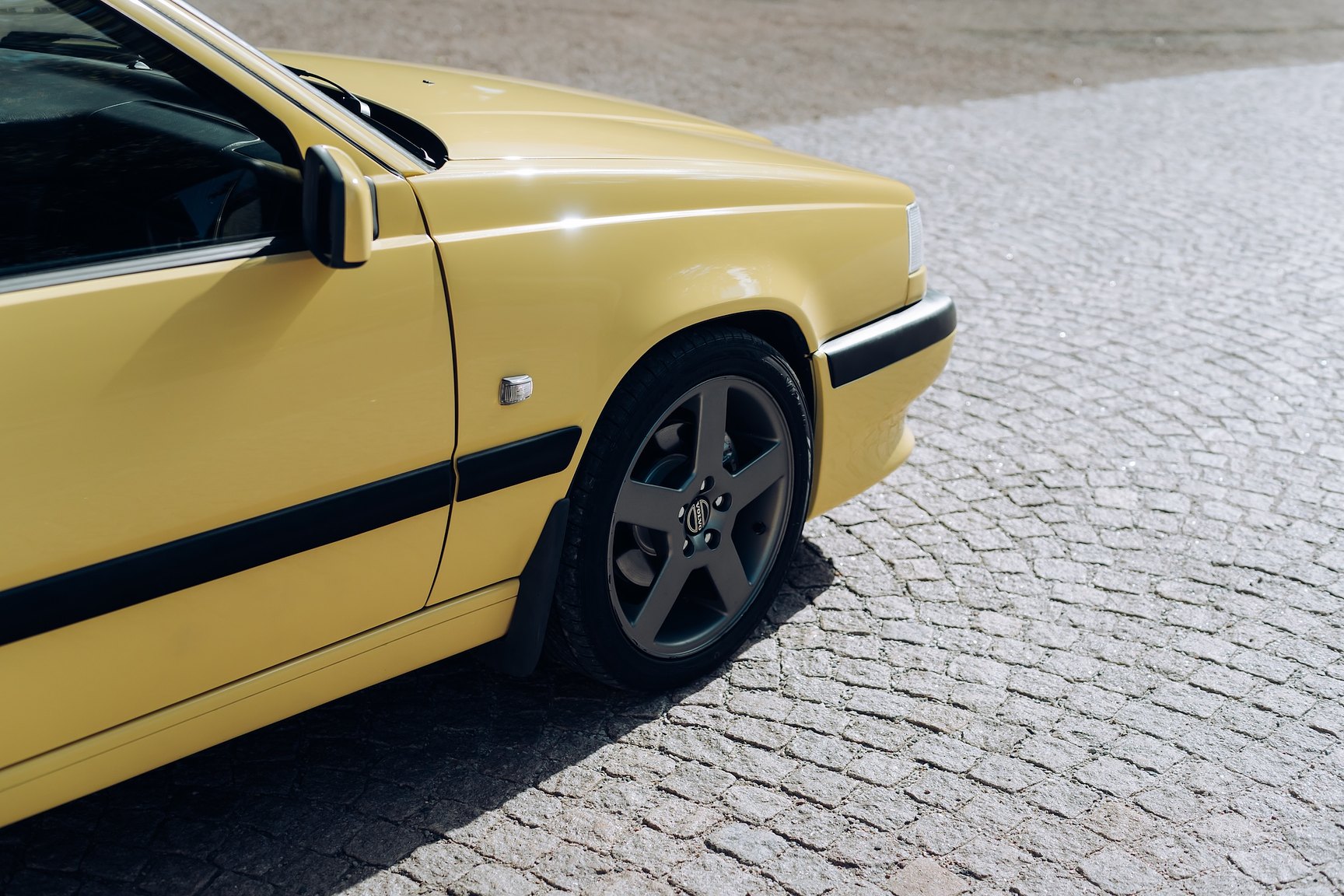 Exteriörbild på 1995 Volvo 850 T-5 R Kombi 