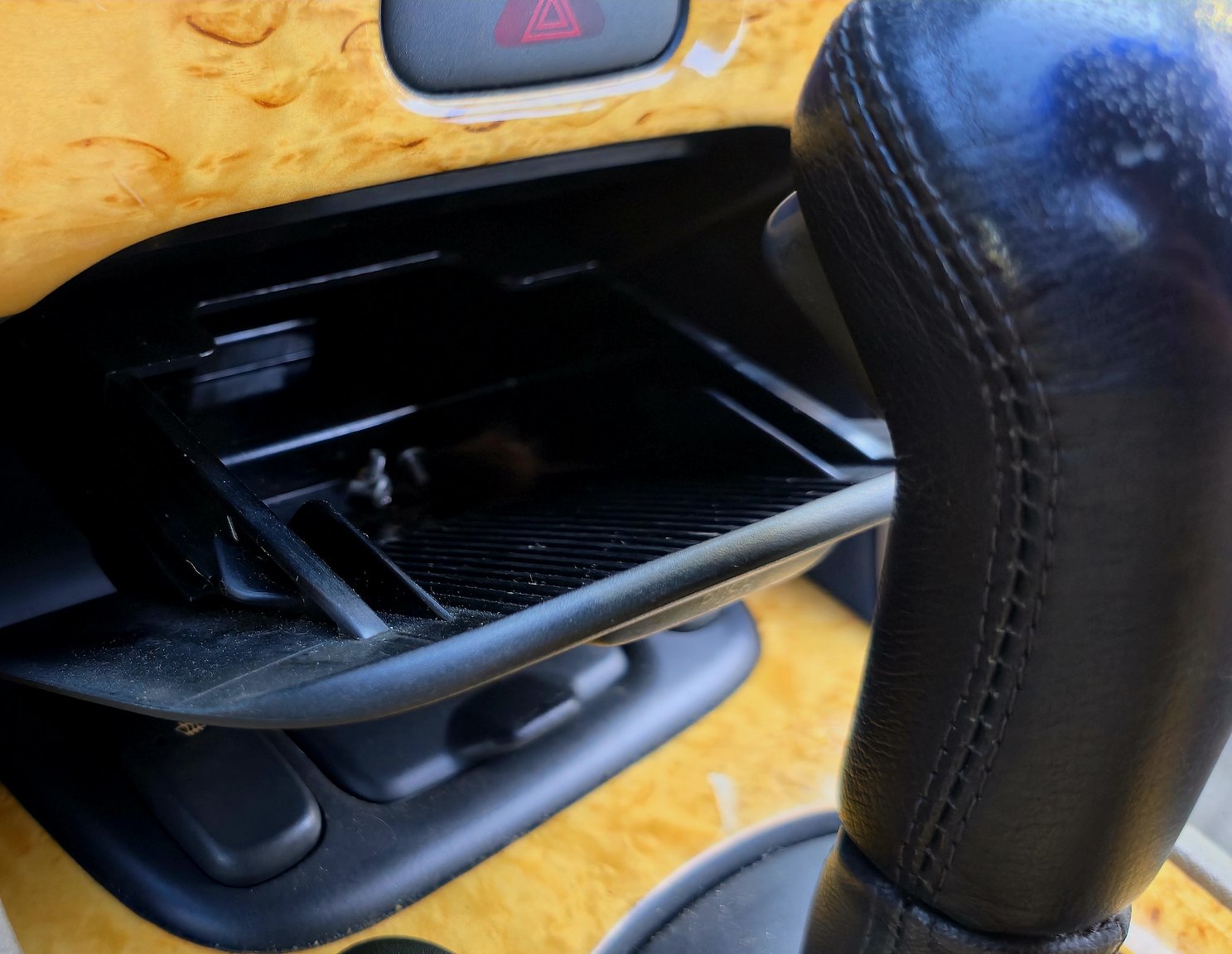 Interior image of 1998 Volvo V70 R 2.3 T Automatisk