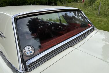 Exterior image of 1965 Ford Thunderbird Hardtop 6.4