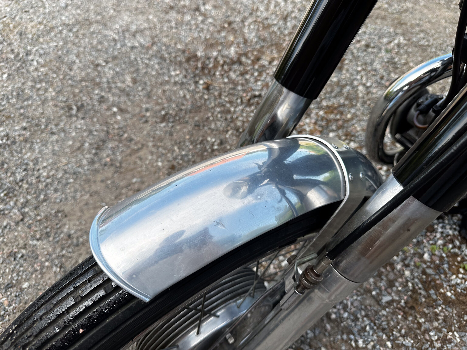 Aussenfoto 1952 AJS 16MS 350cc Matchless-replica