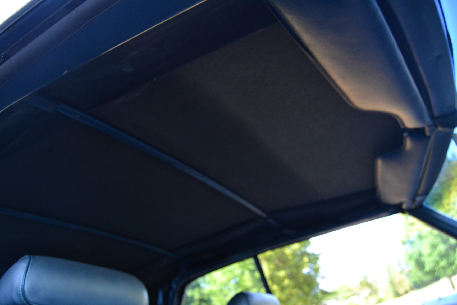 Innenraumfoto von 1970 Oldsmobile Ninety eight Convertible (41)