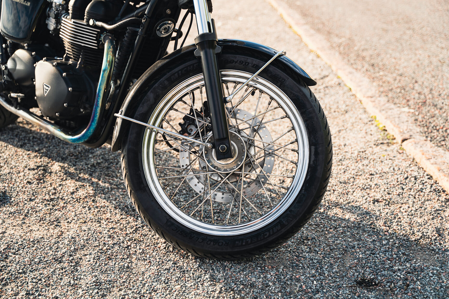 Exterior image of 2007 Triumph Bonneville MH (20)