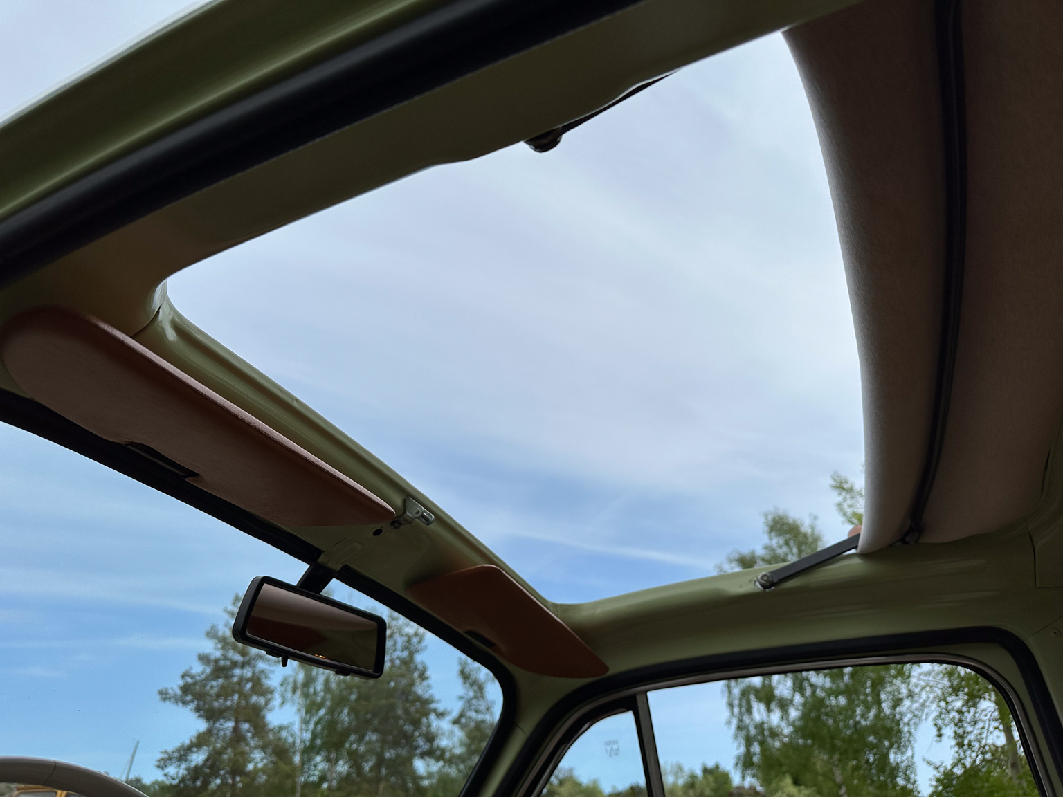 Innenraumfoto von 1970 Fiat 500 Lusso
