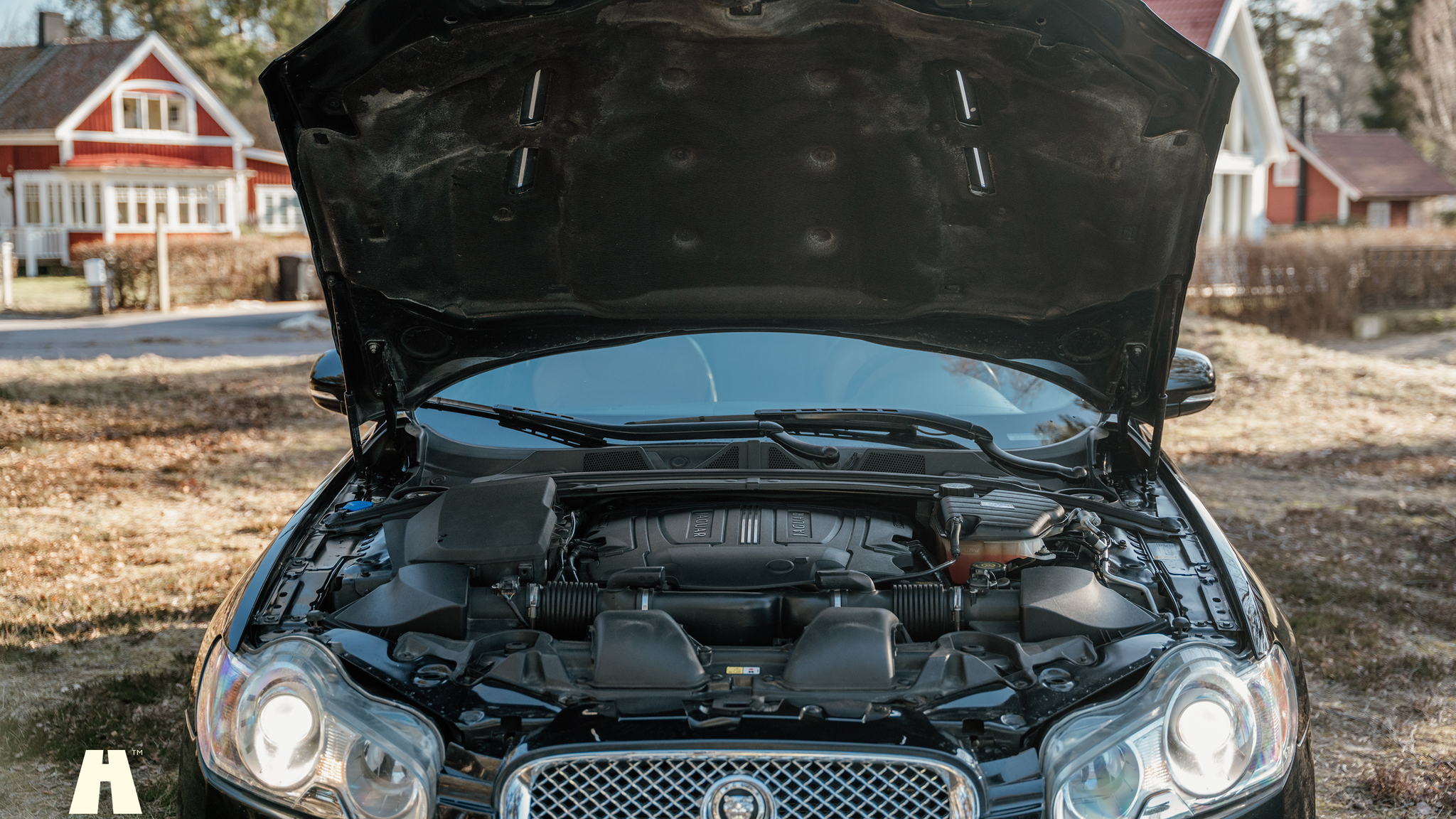 Image of 2010 Jaguar XFR (1) mechanics