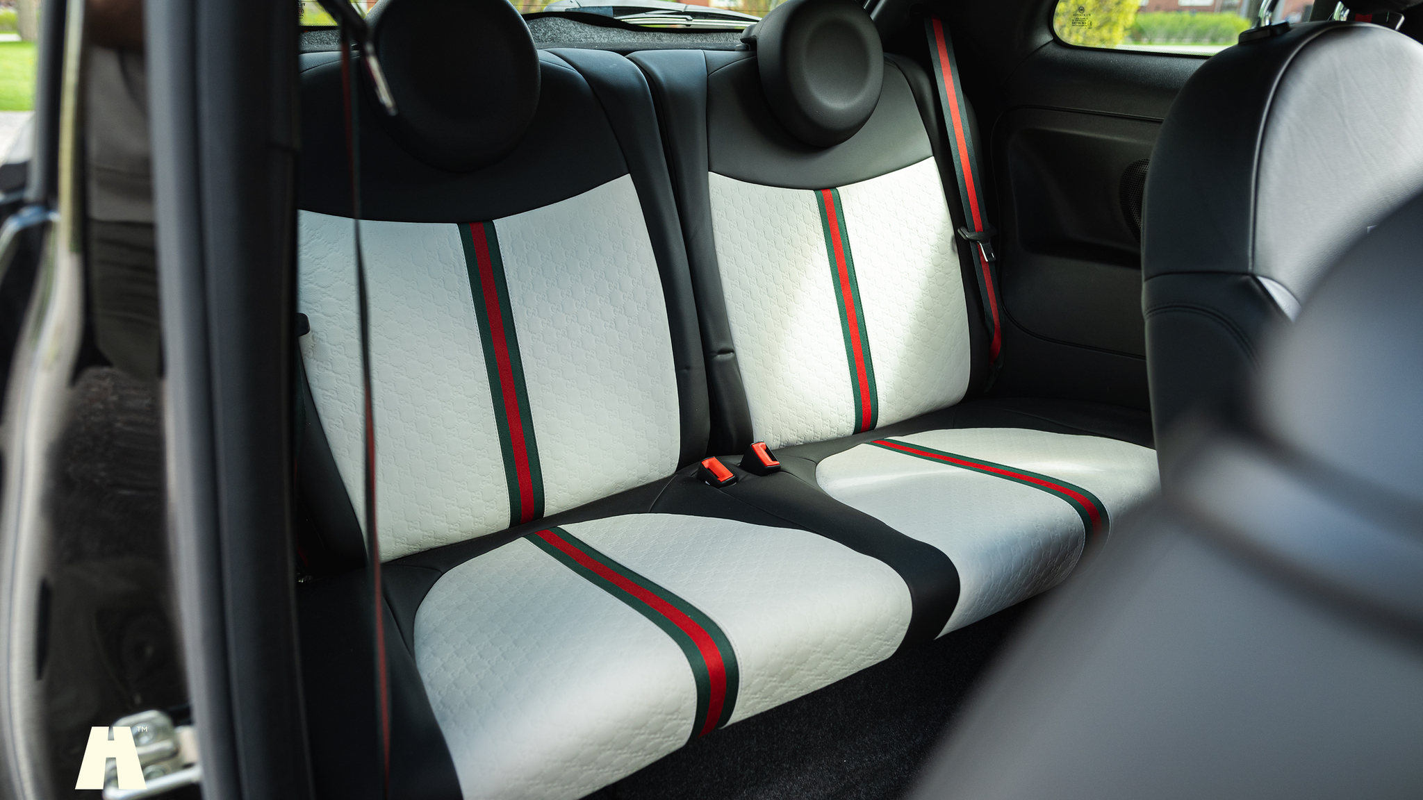 Interior image of 2012 FIAT 500 GUCCI